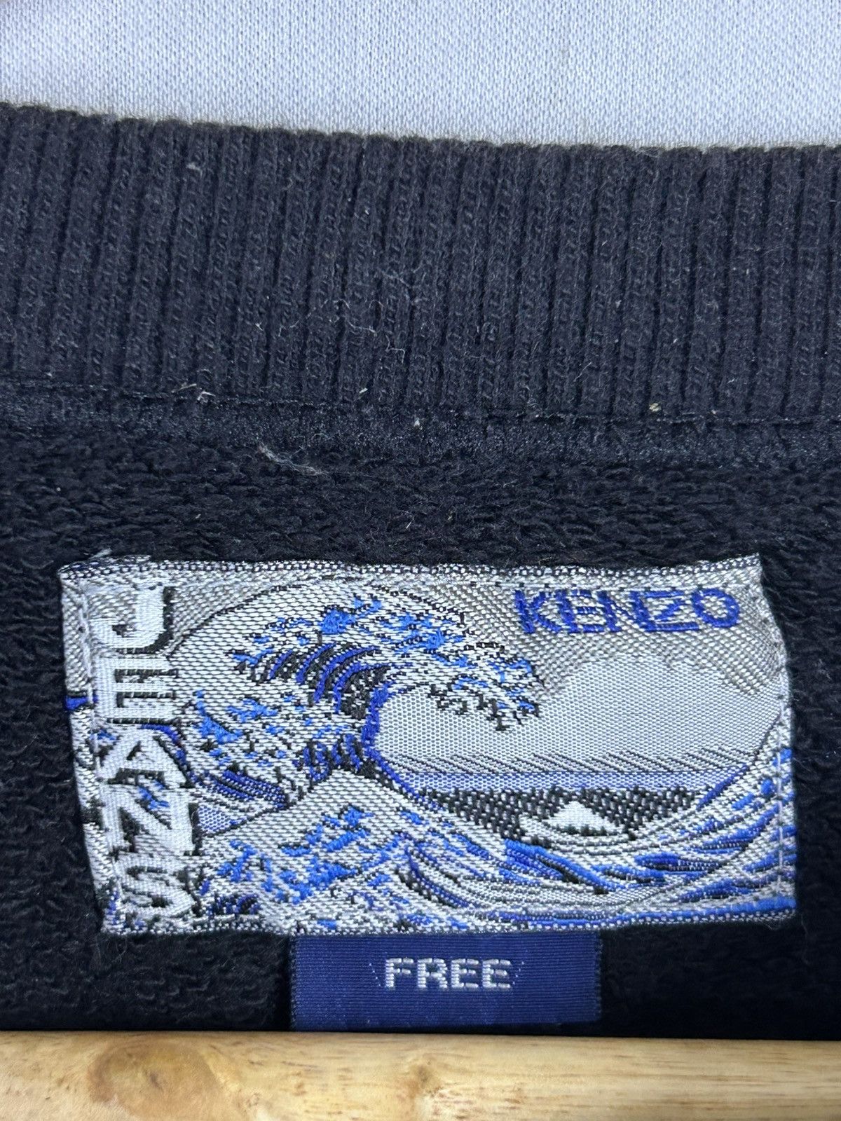 Japanese Brand × Kenzo × Vintage Thrashed Sunfaded Kenzo Paris Size US M / EU 48-50 / 2 - 3 Thumbnail