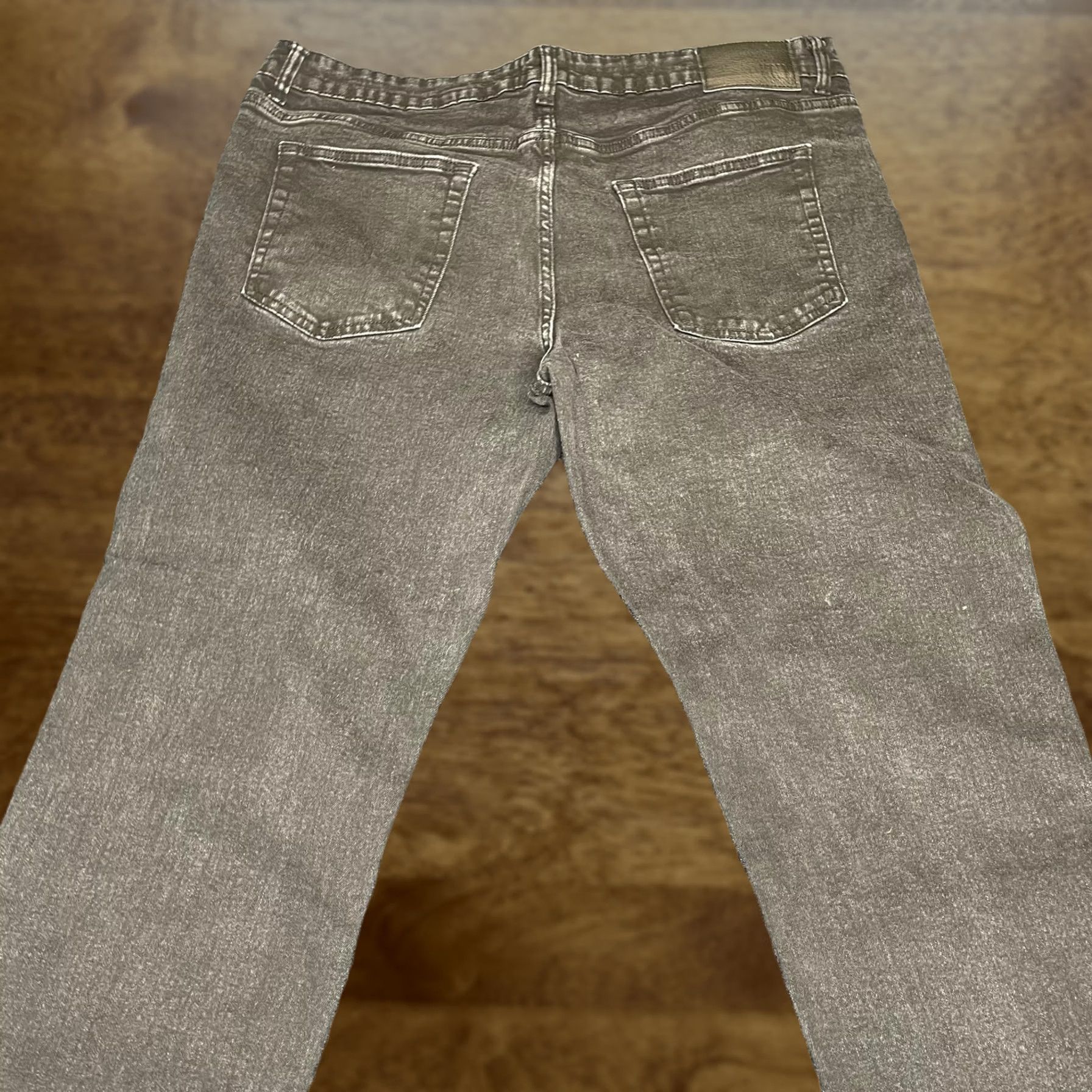 DKNY DKNY Jeans Duane Straight Fit Jeans 38x32 Gray Stretch Denim Pants Mens Regular 38 Waist 32 Inseam Cotton Blend Pockets Zip Fly Dasign DKNY Jeans Size US 38 / EU 54 - 1 Thumbnail