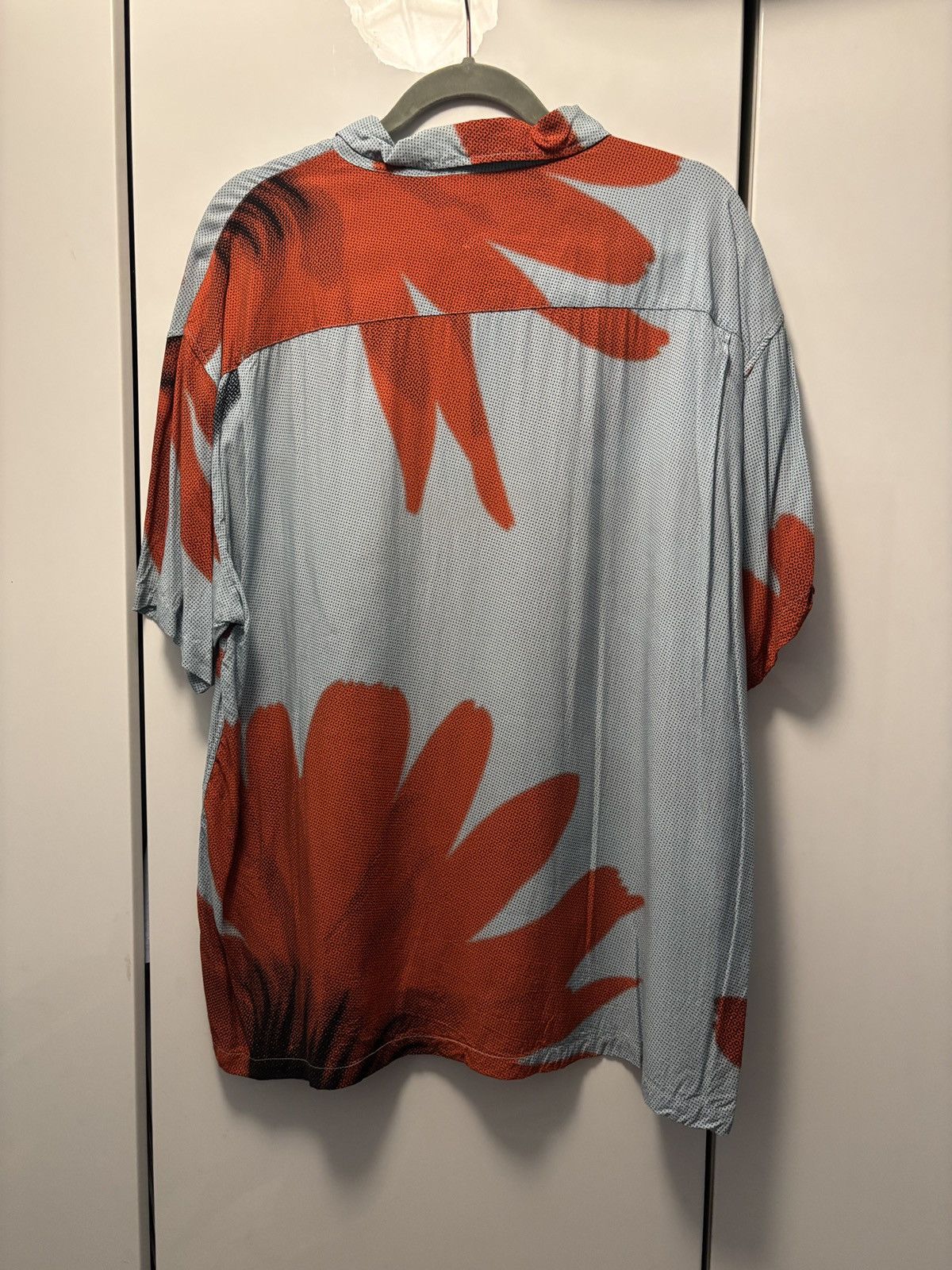 トップス STUSSY Halftone Flower Shirt Stüssy Blue Halftone Flower Shirt Stussy
