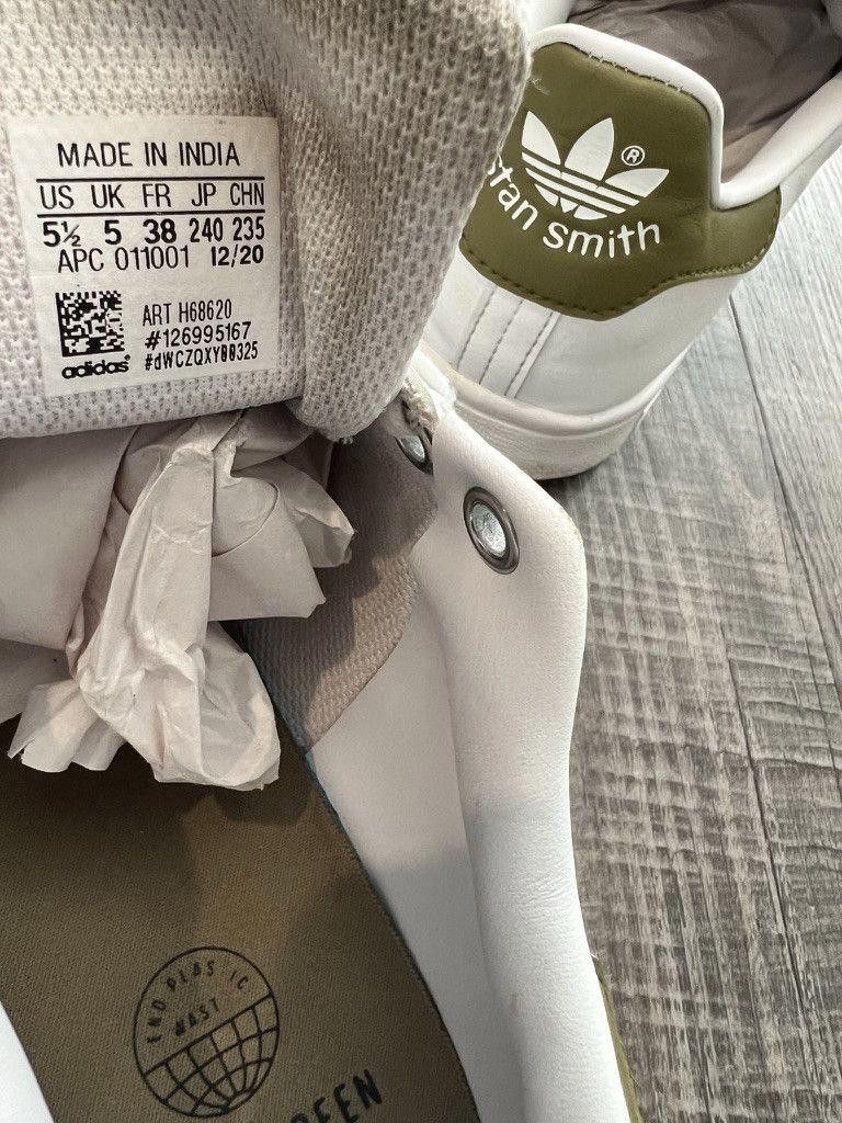 Adidas ADIDAS • STAN SMITH J "2021 Wild Moss" (5.5M) Size US 5.5 / EU 38 - 5 Thumbnail