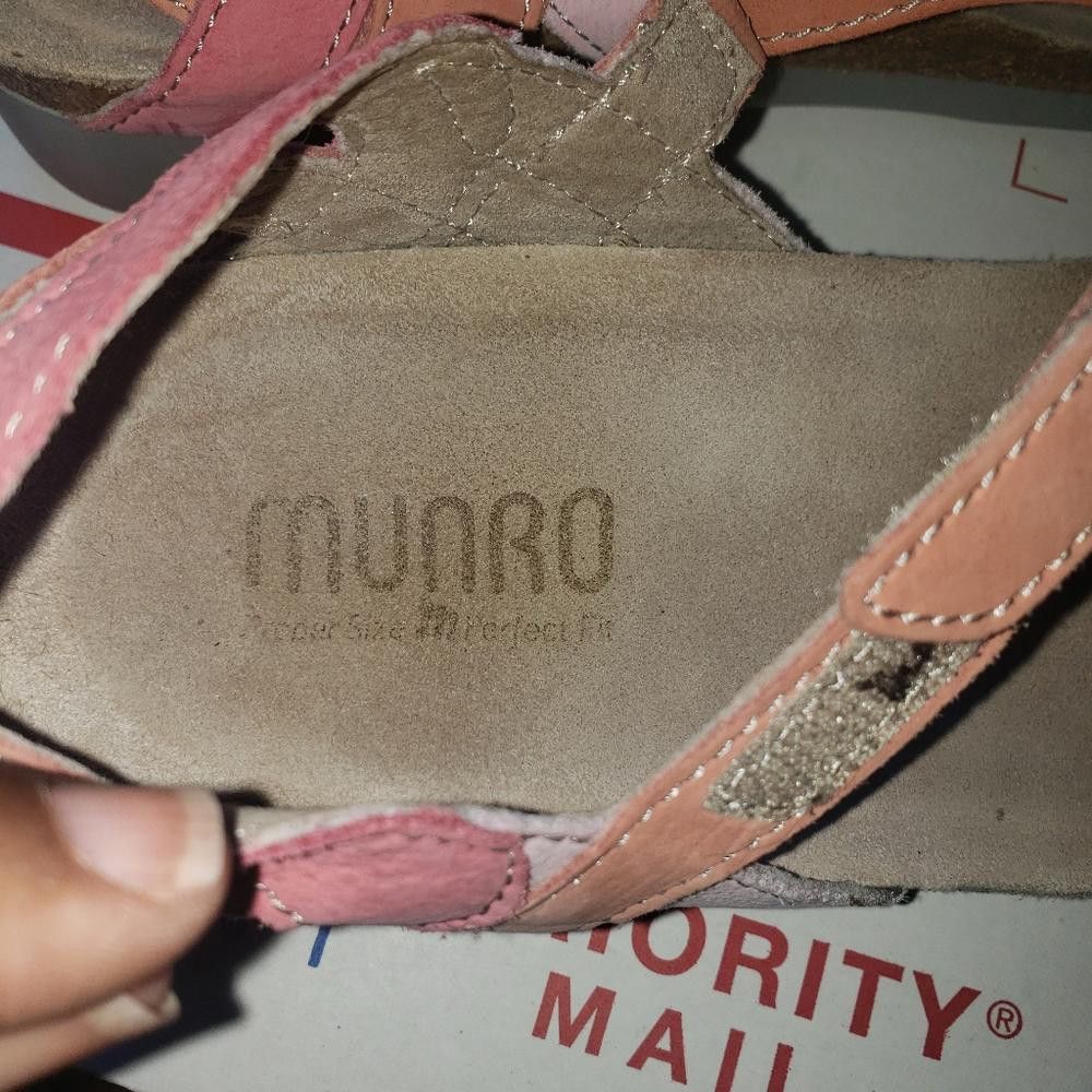Other SH127 Munro Ladies Peach Sandals 10N Size US 10 / IT 40 - 8 Thumbnail