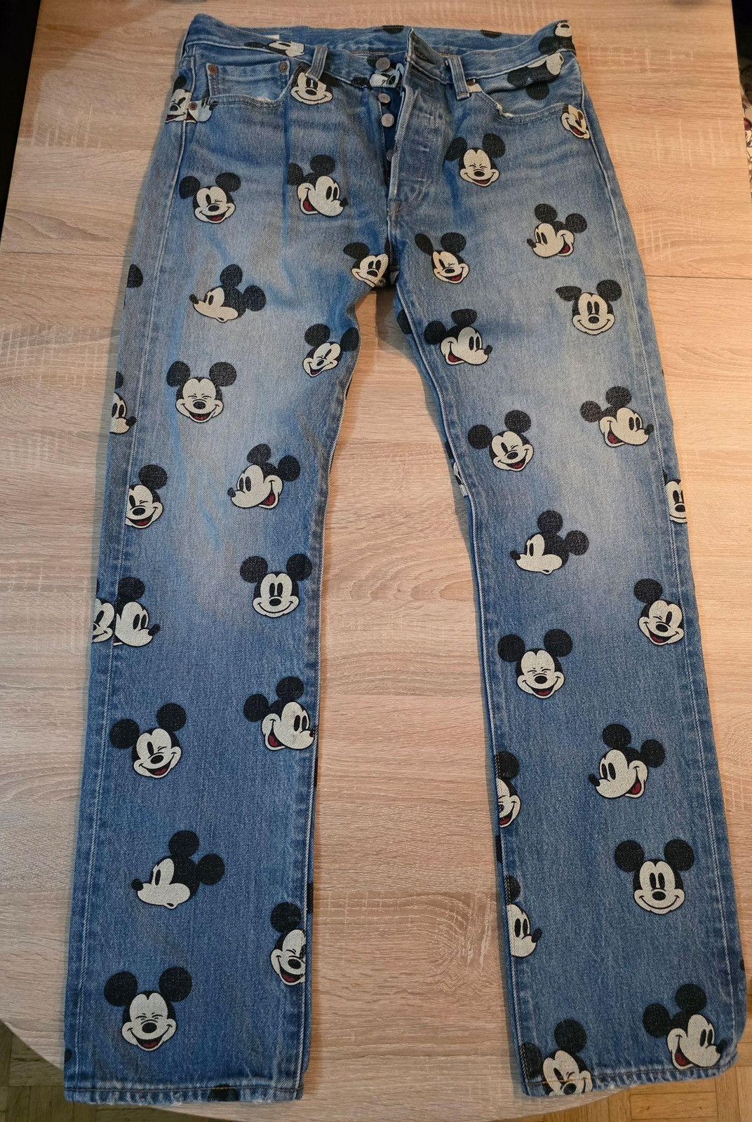 Levi's Levi’s x Mickey Mouse 501 Jeans Size 32" / US 10 / IT 46 - 2 Thumbnail