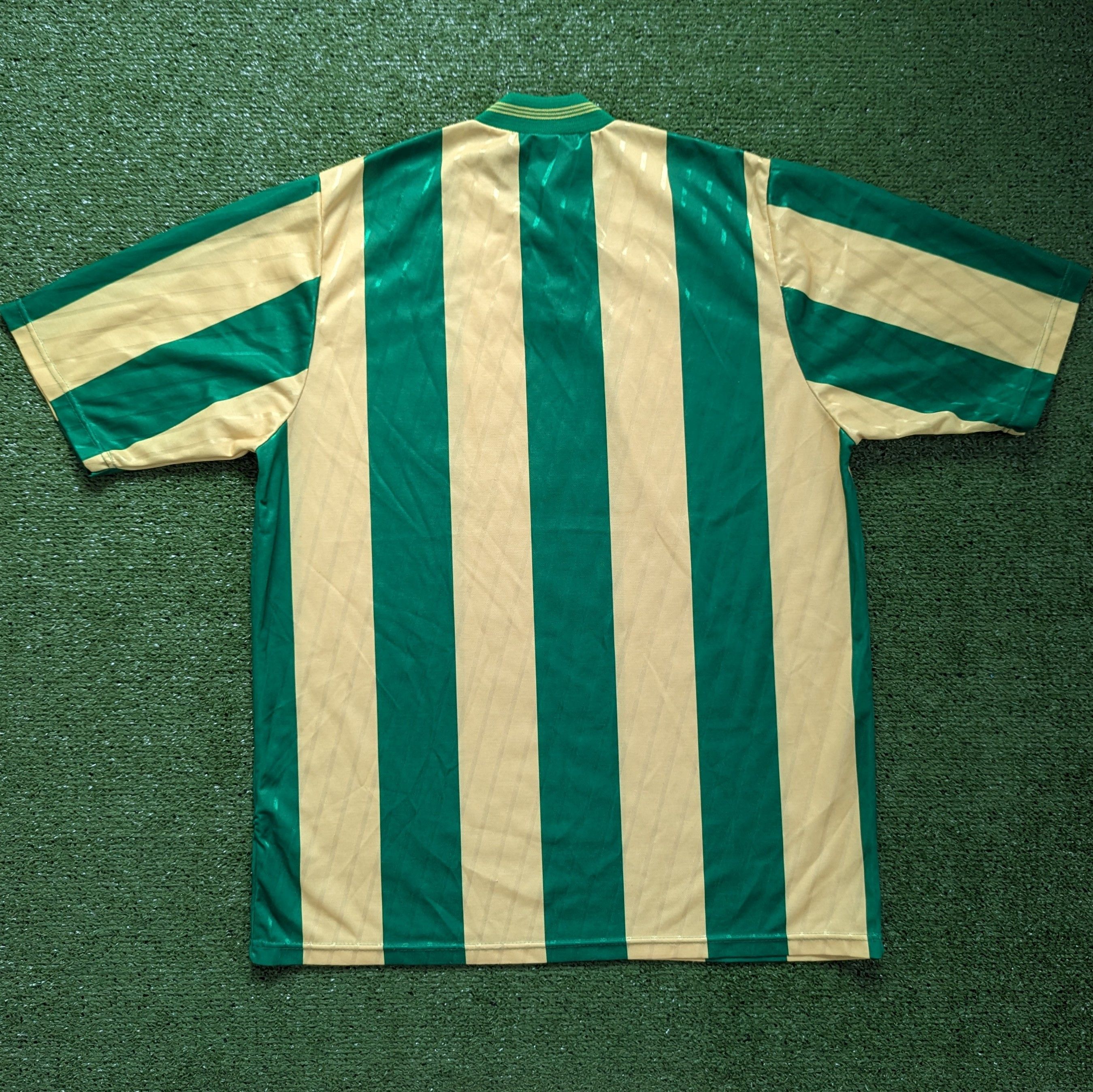 Umbro WEST BROMWICH ALBION 1988/1989 AWAY FOOTBALL SHIRT UMBRO Size US L / EU 52-54 / 3 - 2 Thumbnail