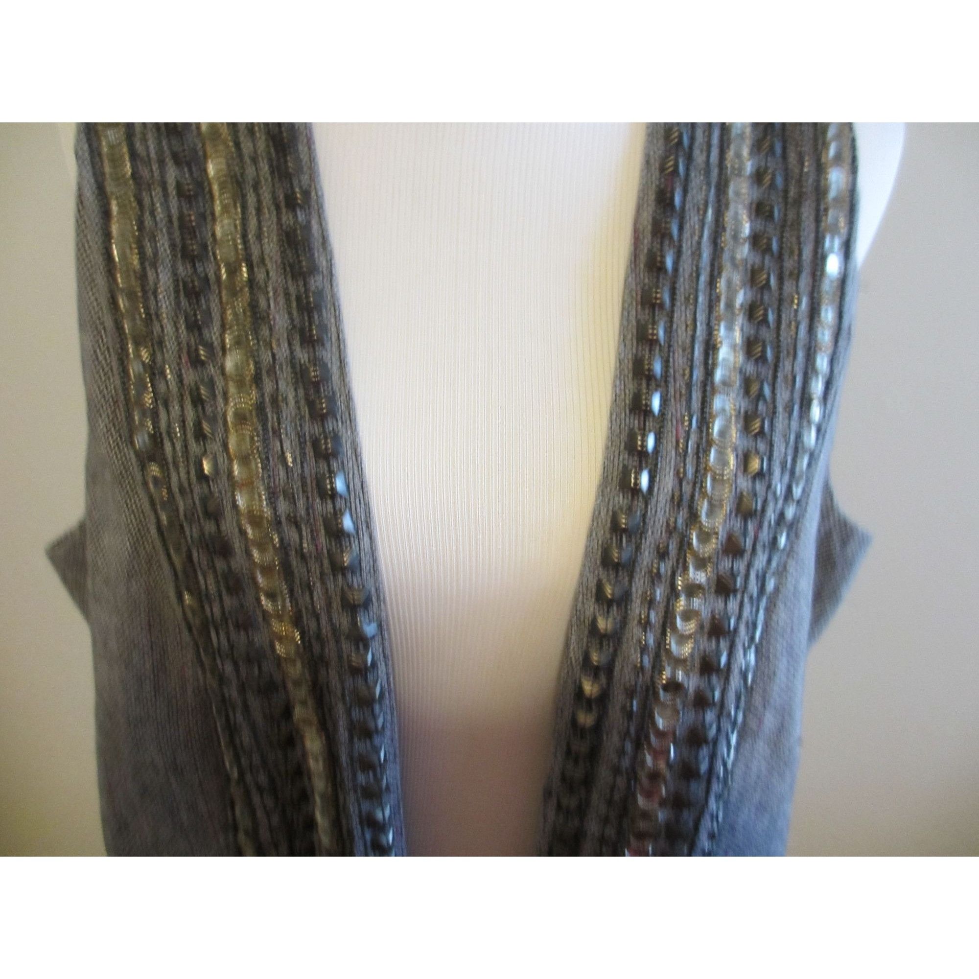 Chicos Chicos Travelers Gray Beaded Embellished Open Front Vest Siz Size M / US 6-8 / IT 42-44 - 6 Thumbnail
