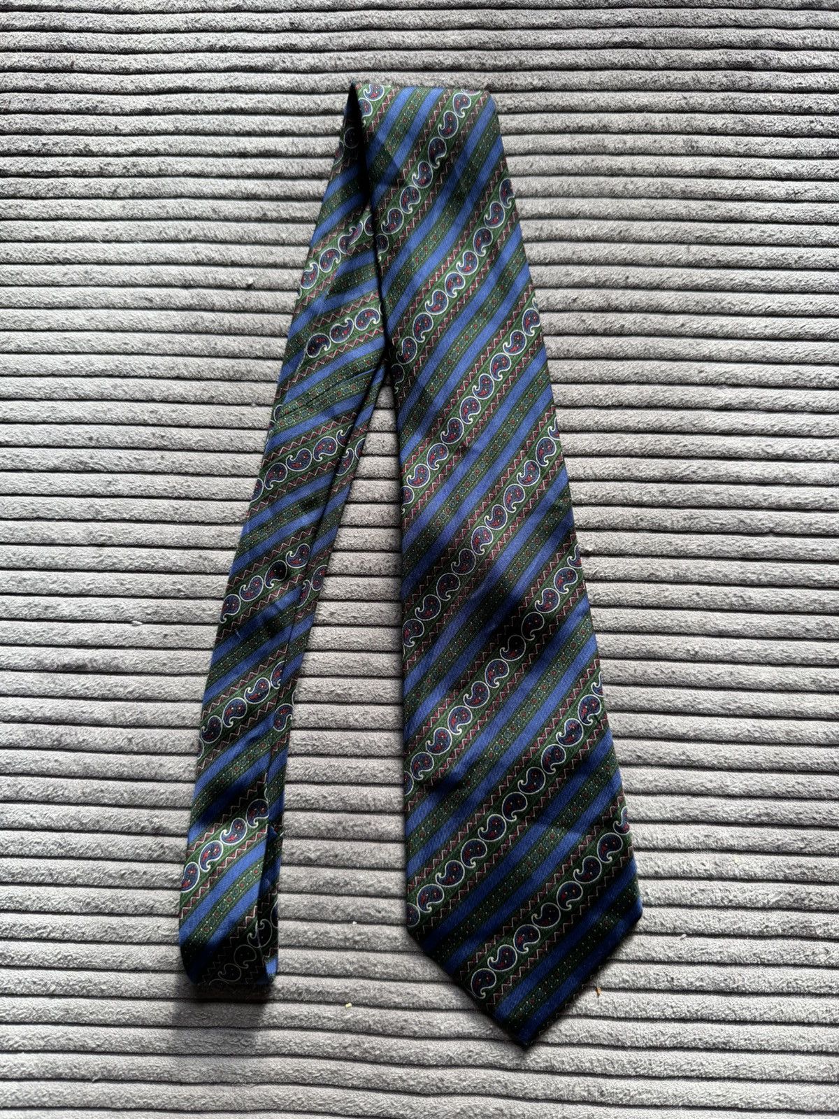 Other Nina Ricci Paisley Cravatte Silk Tie Casual Deaigner Size ONE SIZE - 1 Thumbnail