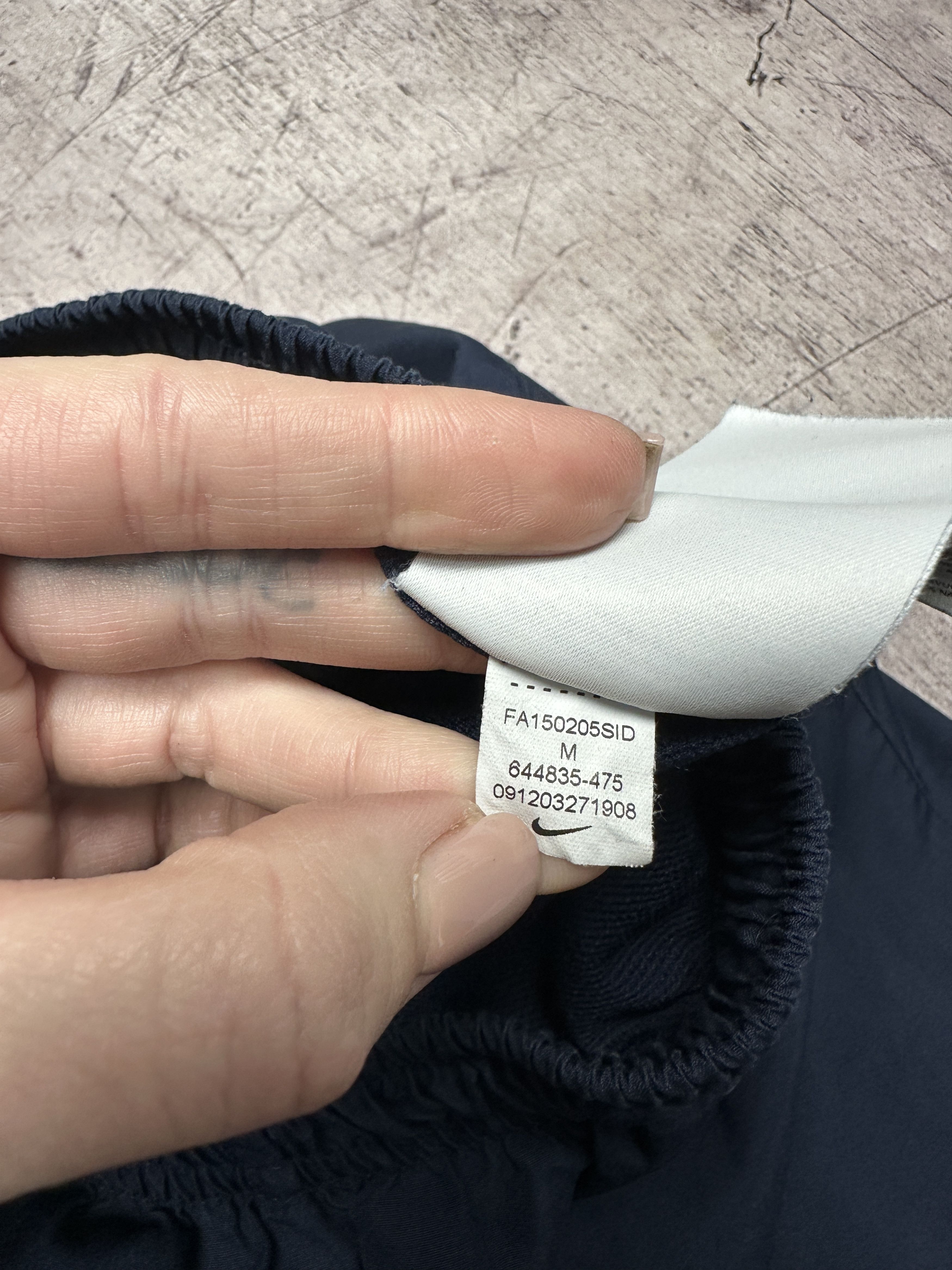 Nike × Vintage Nike Vintage Mens Nylon Track Pants Size US 32 / EU 48 - 8 Thumbnail