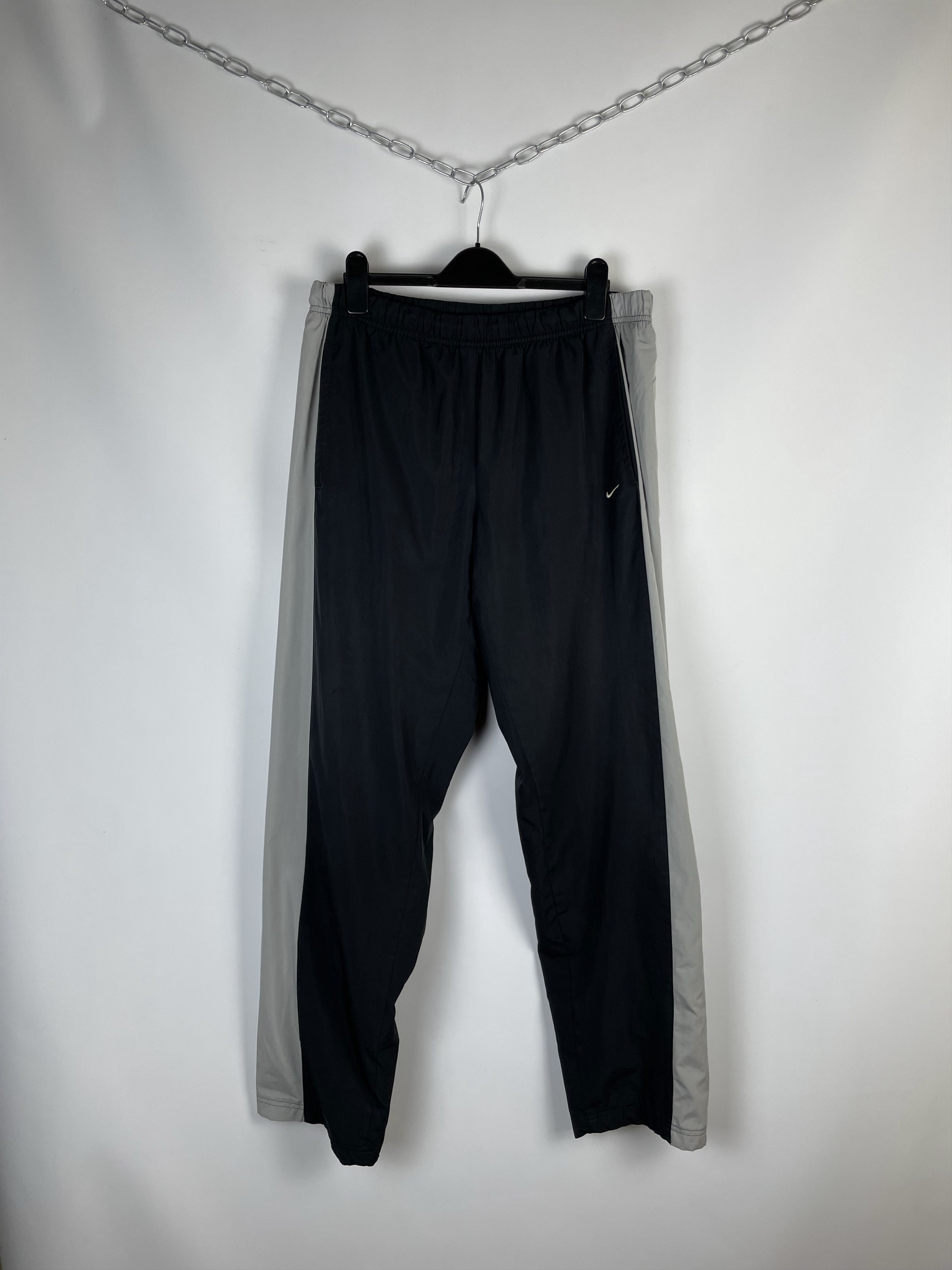 Nike Nike pants nylon vintage Y2k Size US 36 / EU 52 - 1 Thumbnail