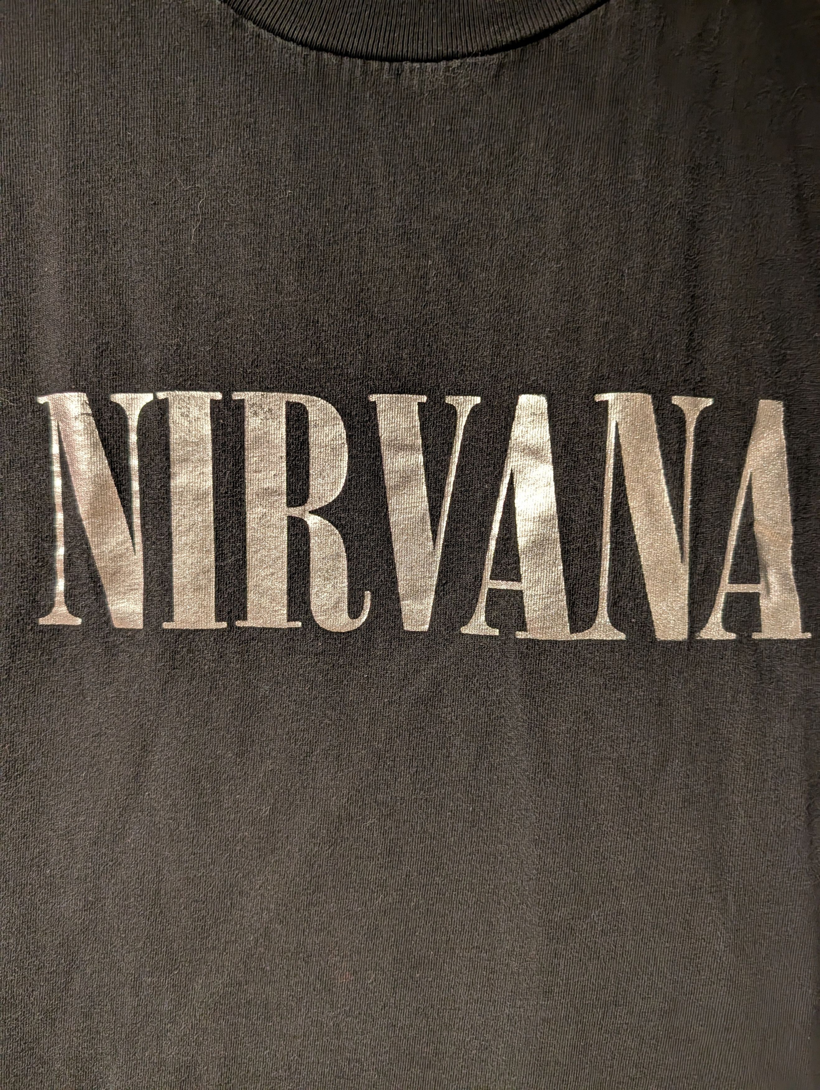 Band Tees Nirvana Band T Shirt Large Black Silver Block Logo PCM Size US L / EU 52-54 / 3 - 2 Thumbnail