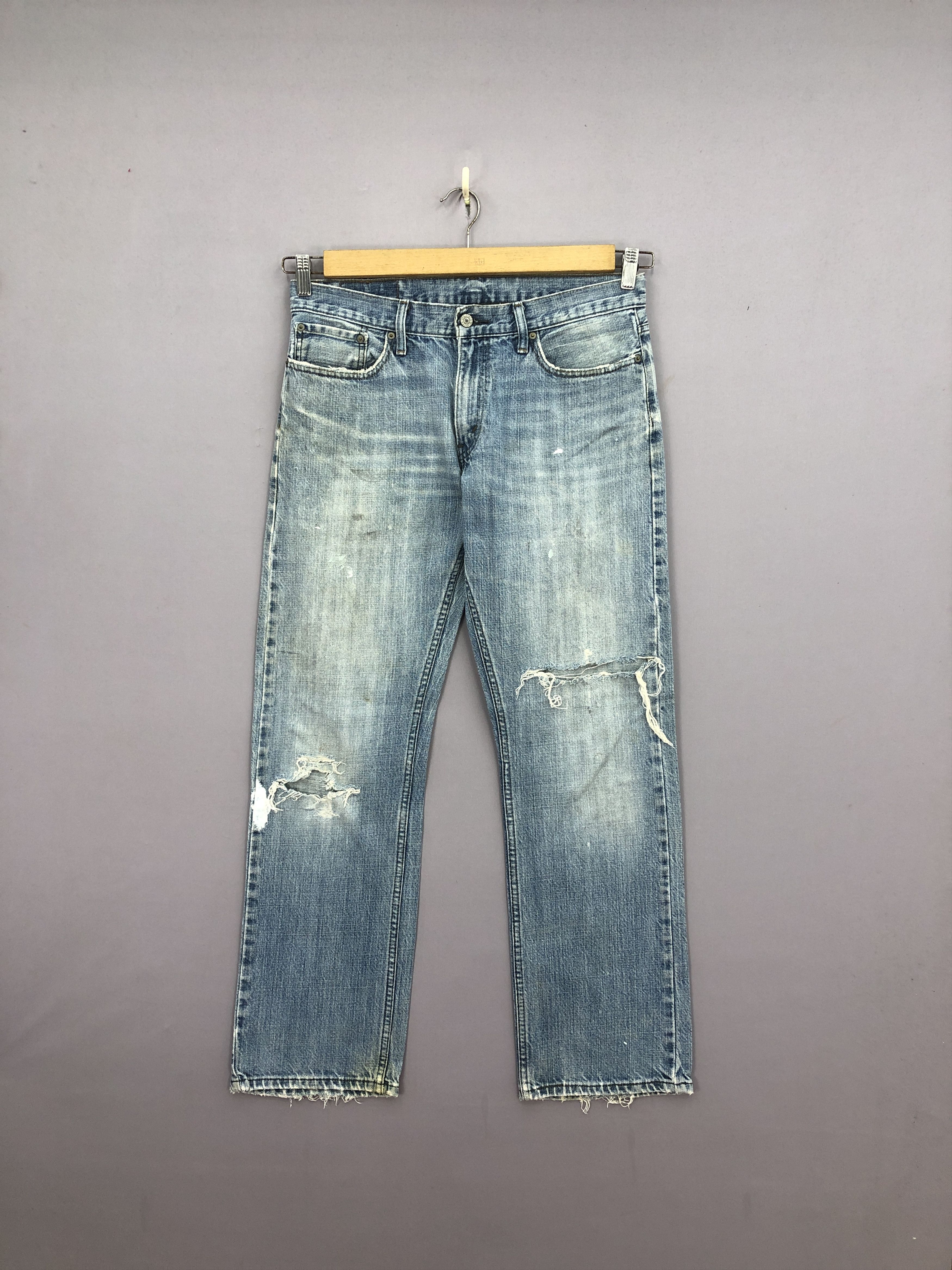 Levi's Vintage Levis Distressed Jeans Levi's Ripped Denim BS47149 Size US 32 / EU 48 - 1 Thumbnail