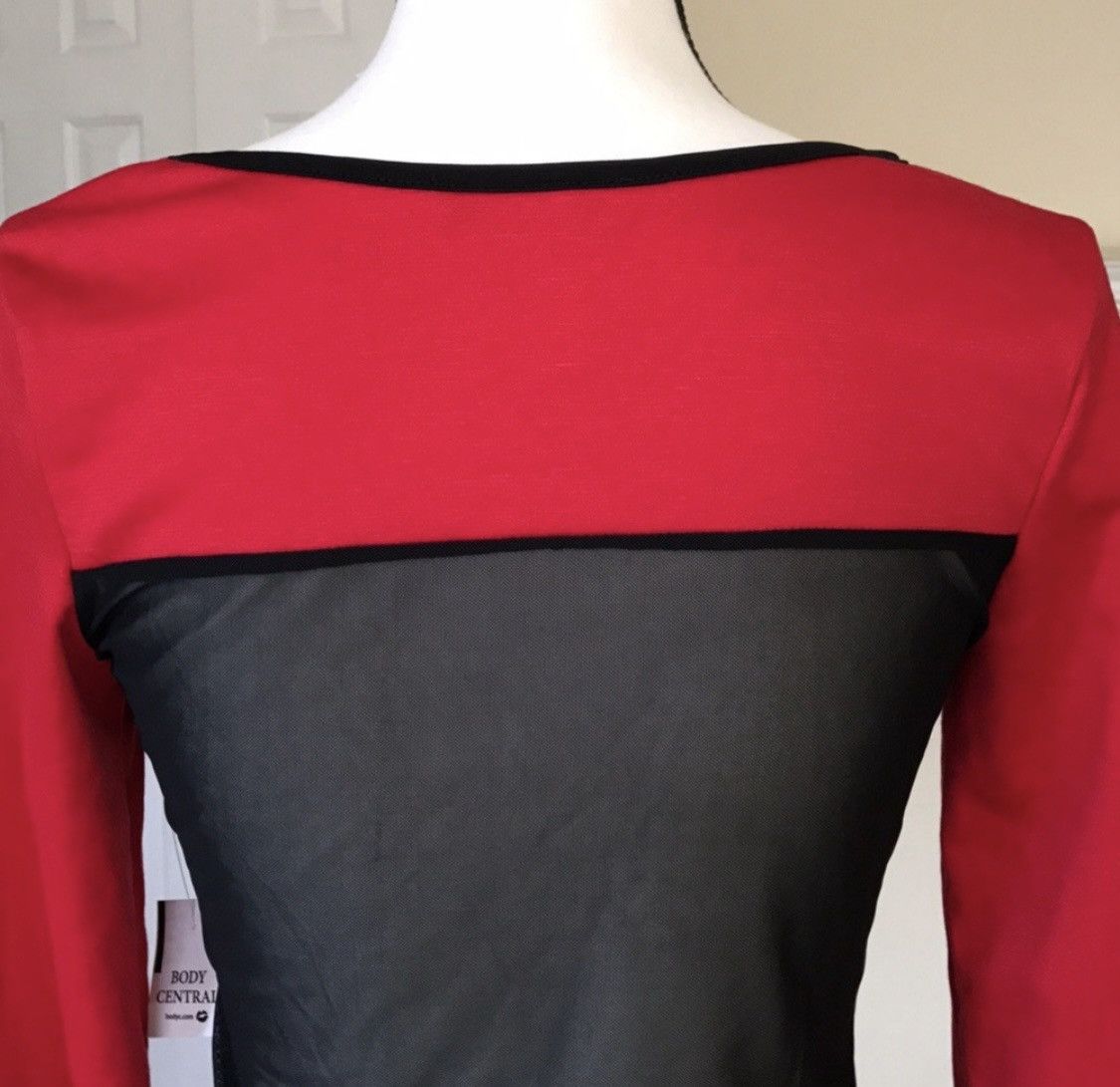 Other BODY CENTRAL LONG SLEEVE TOP WITH BLACK SHEER Size S / US 4 / IT 40 - 5 Thumbnail