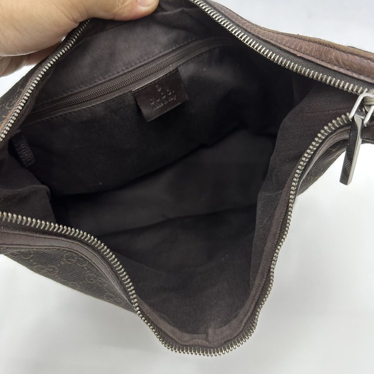 Gucci ‼️LAST DROP‼️ AUTHENTIC GUCCI GG HOBO SHOULDER HOBO BAG Size ONE SIZE - 9 Thumbnail