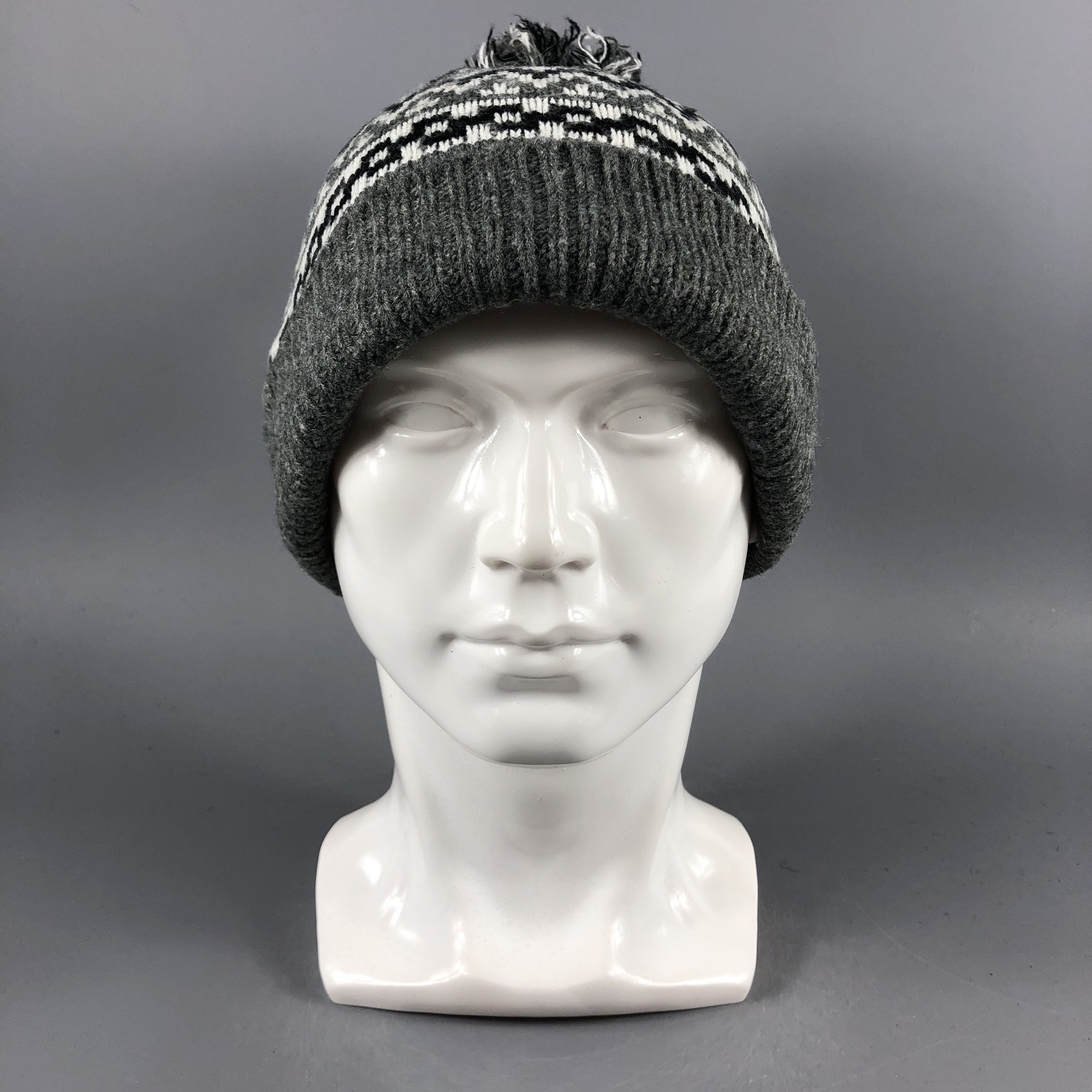 Vintage Fair Isle PomPom Beanie Snow Hat Snow Cap -D1196 Size ONE SIZE - 2 Thumbnail