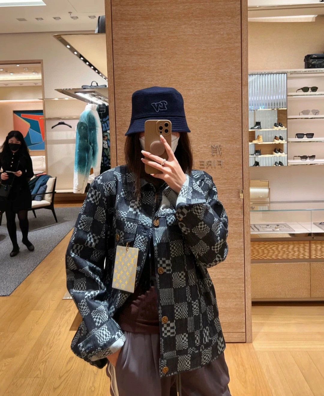 Louis Vuitton LV Checkerboard Denim Jacket in Color Block Size US XXL / EU 58 / 5 - 9 Thumbnail