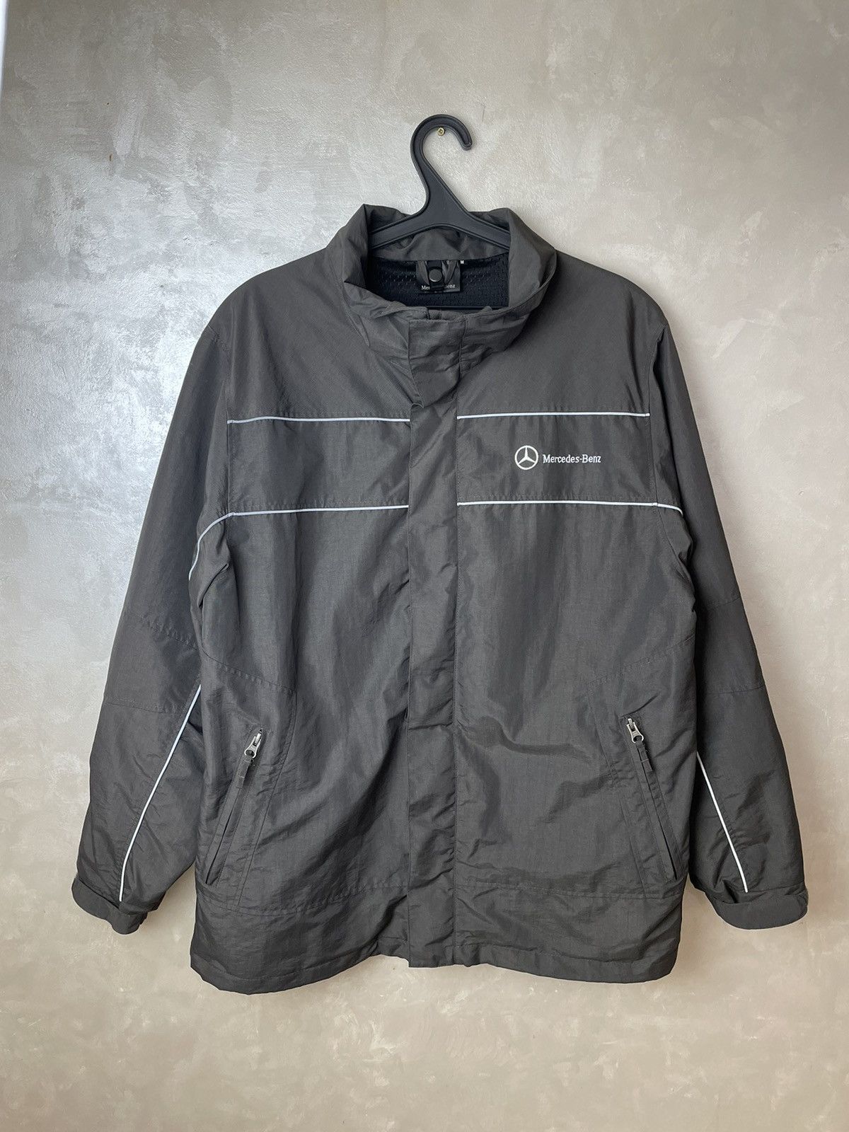 Mercedes-Benz VTG Mercedes-Benz AMG Petronas Team Racing Jacket Men M Size US M / EU 48-50 / 2 - 1 Thumbnail