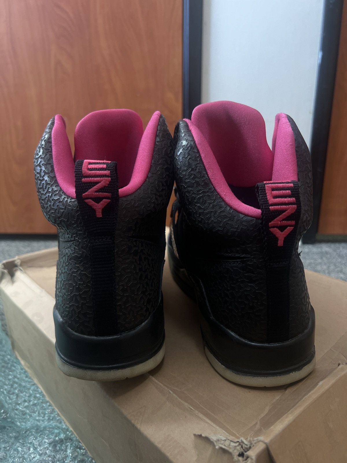 Kanye West × Nike Air Yeezy 1 Blink Size US 9.5 / EU 42-43 - 6 Thumbnail