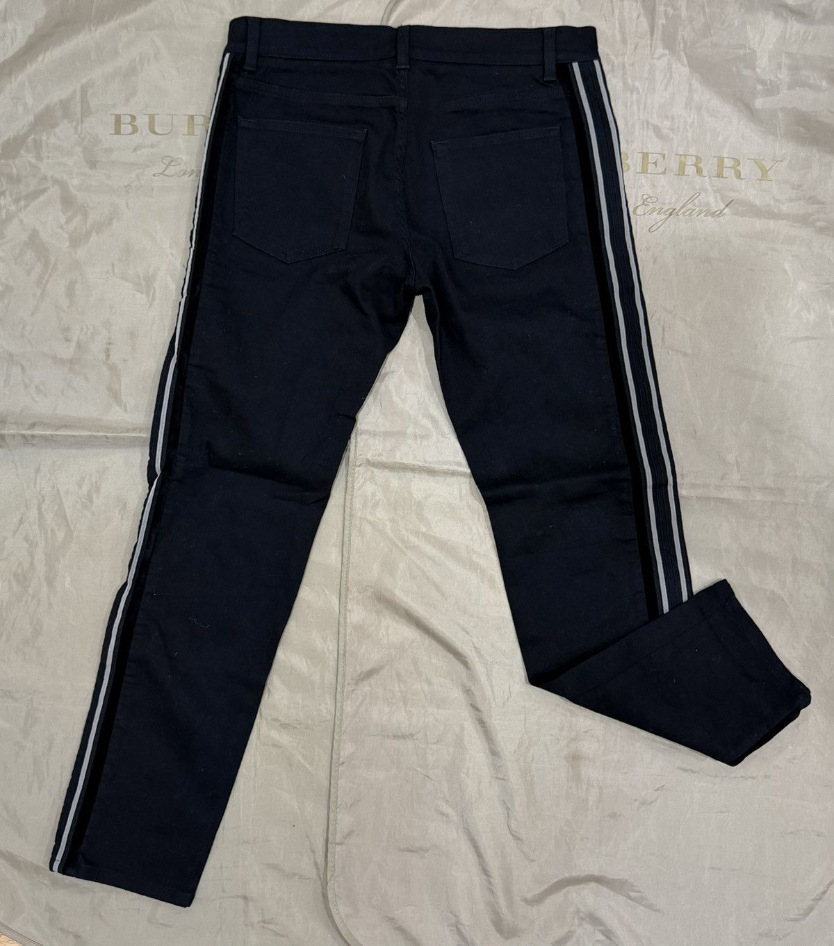 Dolce & Gabbana DOLCE & GABBANA SLIM-FIT SIDE STRIPE JEANS size 50 Size US 34 / EU 50 - 7 Thumbnail