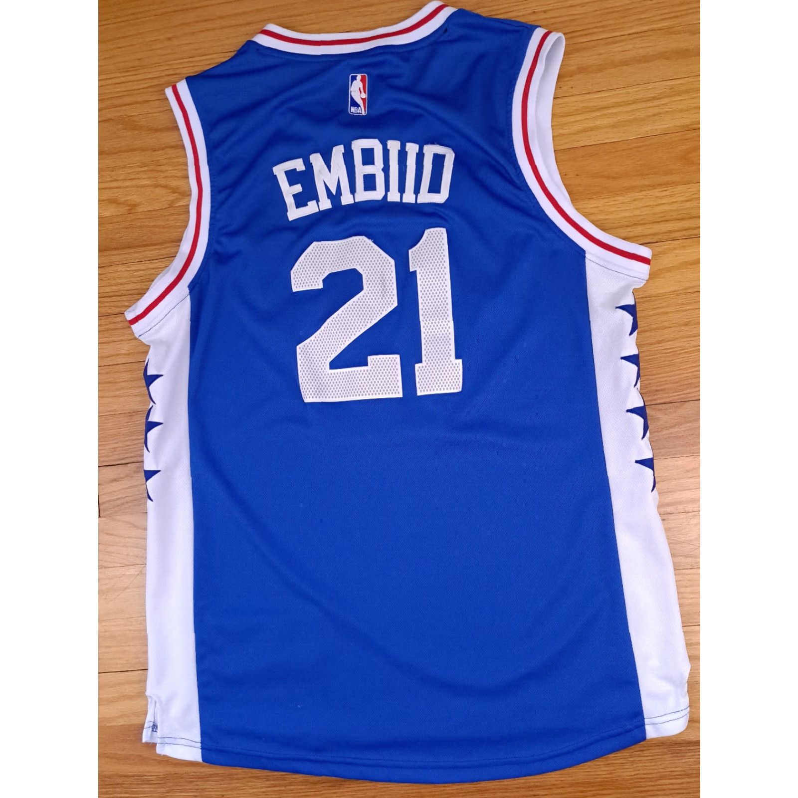 Adidas **Adidas XL Blue Pullover Sweatshirt Philadelphia 76ers Joel Embiid** User: Adidas XL Blue Pullover Sweatshirt Philadelphia 76ers Joel Embiid Size US XL / EU 56 / 4 - 5 Thumbnail