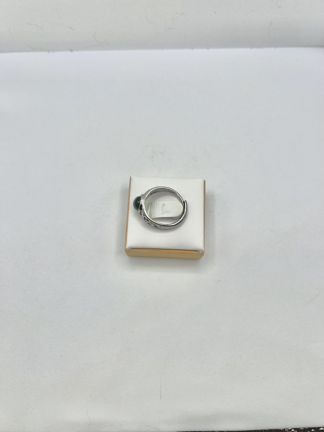 Designer Green Jade Crystal Silver Ring - Size 6.5 Size ONE SIZE - 3 Thumbnail