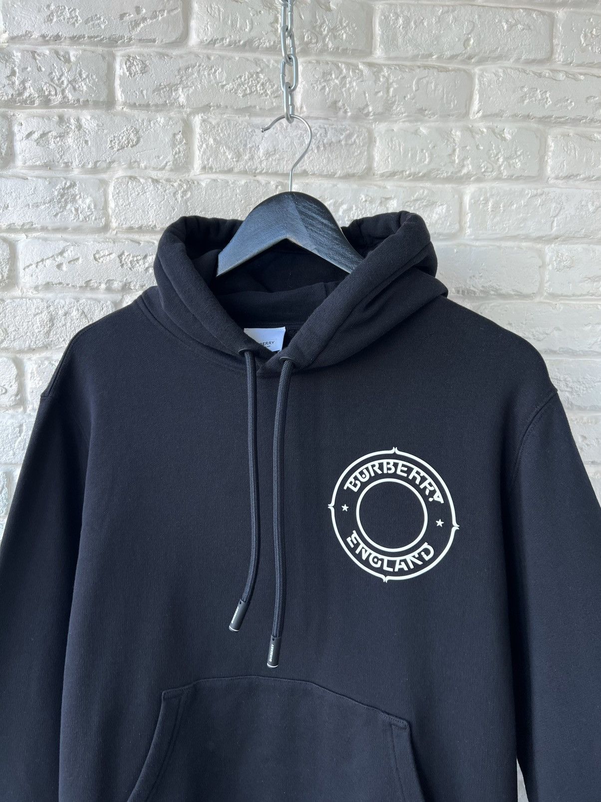 Burberry Burberry London Black Graphic Logo Hoodie Sweater Size US M / EU 48-50 / 2 - 3 Thumbnail
