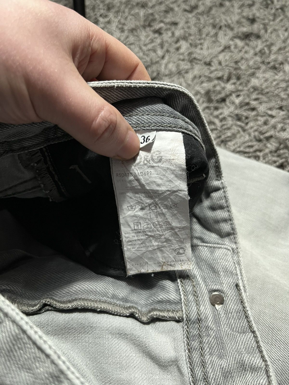 Dolce & Gabbana DOLCE GABANNA DISTRESSED JEANS PANTS VNTG SIZE 36 ADULT Size US 36 / EU 52 - 6 Thumbnail