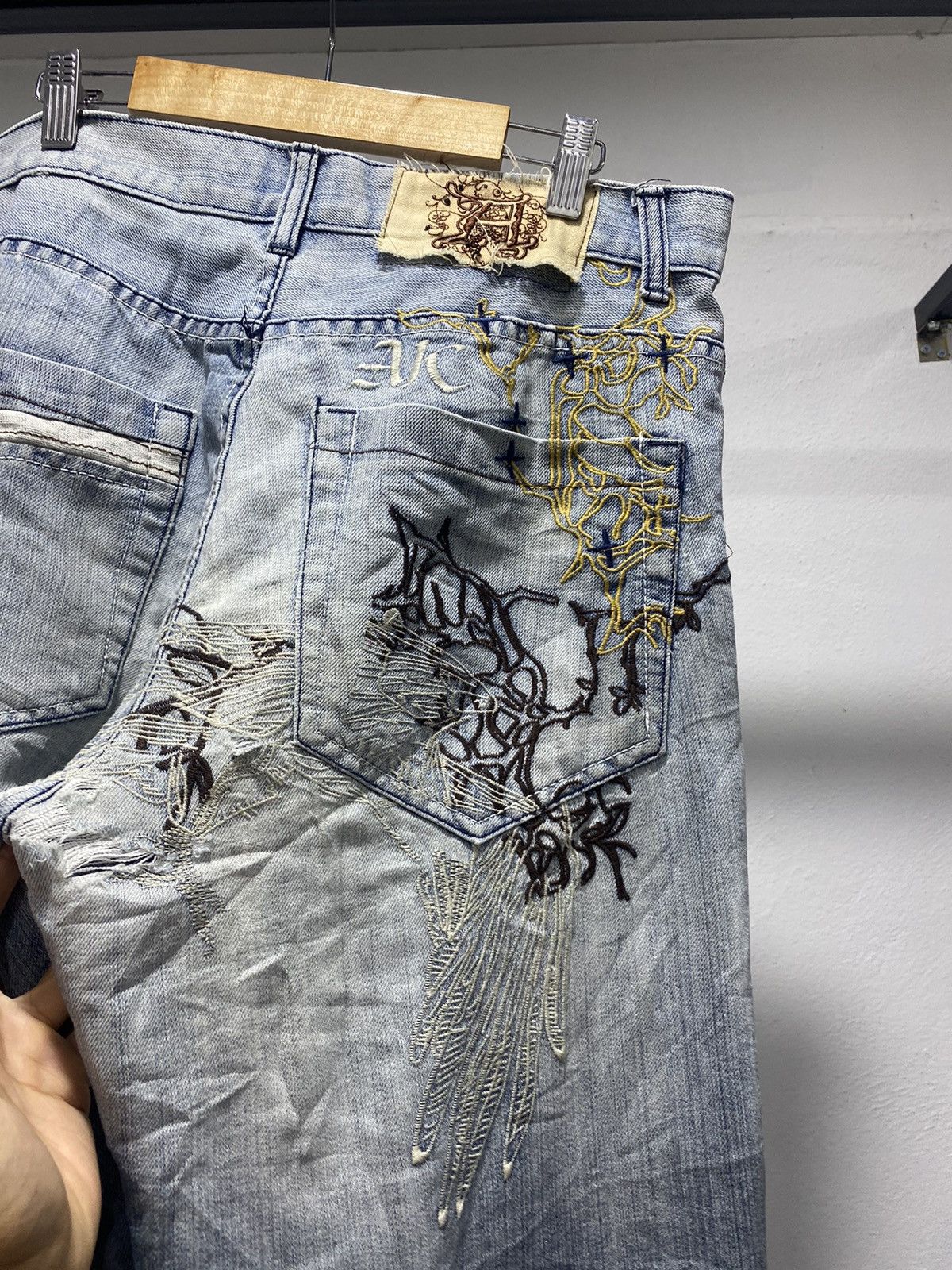 Hysteric Glamour × Japanese Brand × Le Grande Bleu (L.G.B.) ❌FINAL DROP❌ AK Embroidery Jeans Punk Designer Dragon Lgb Size US 34 / EU 50 - 4 Thumbnail