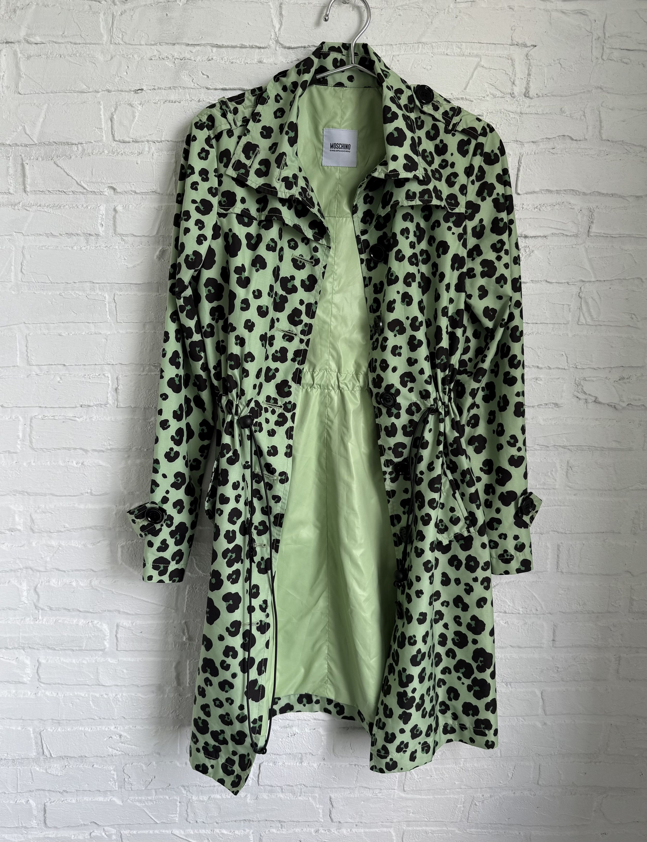 Moschino × Vintage Vintage Moschino cheap and chic leopard print trench coat Size XS / US 0-2 / IT 36-38 - 3 Thumbnail
