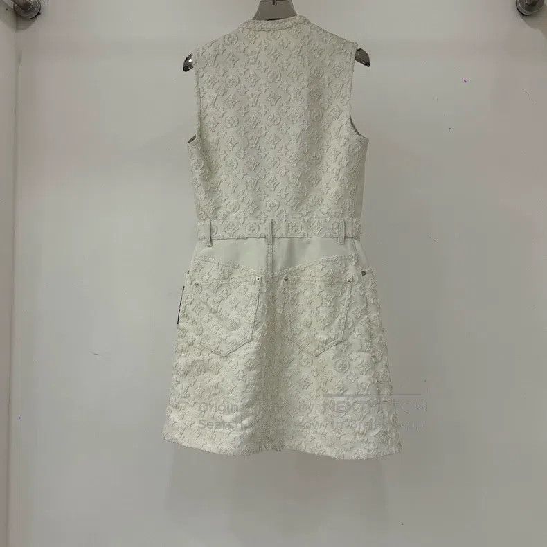 Louis Vuitton Louis Vuitton Beige full print vest dress Size XS / US 0-2 / IT 36-38 - 2 Thumbnail