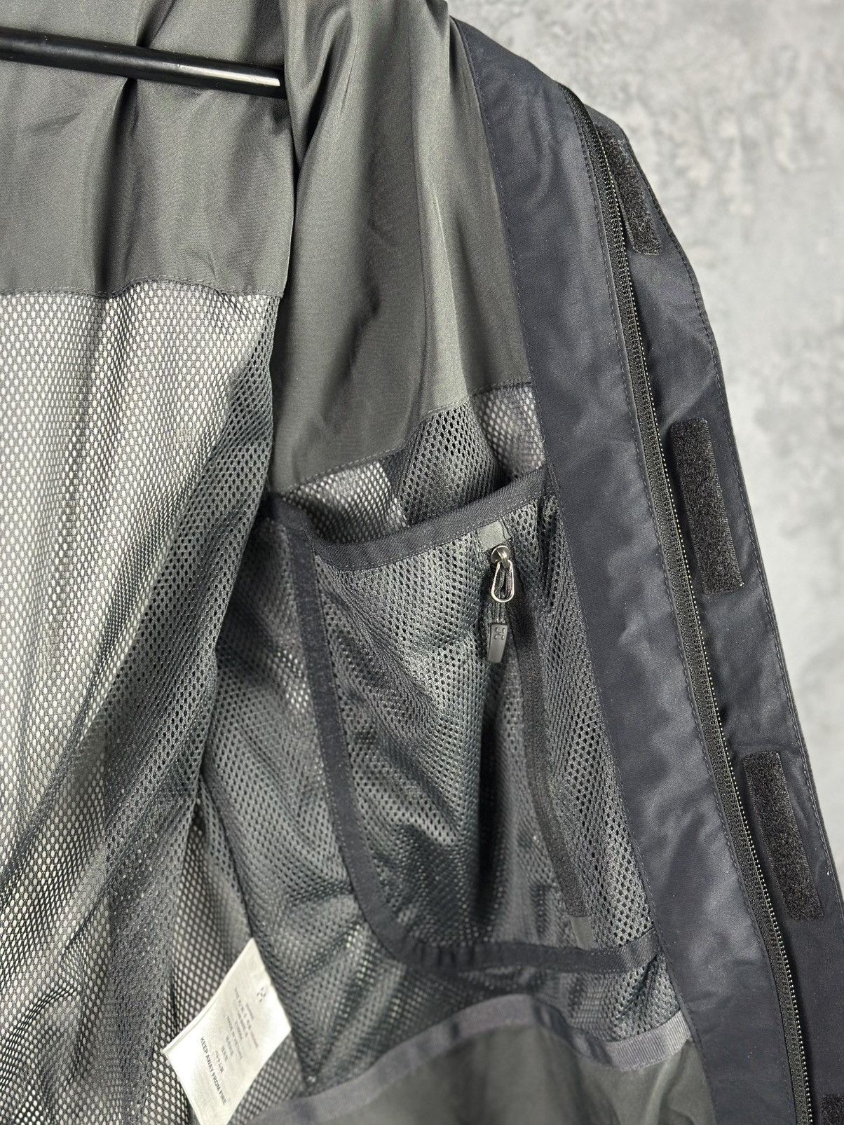 Goretex × Haglofs Haglofs Jacket Gore-Tex Nylon Outdoor Jacket Size S / US 4 / IT 40 - 10 Thumbnail