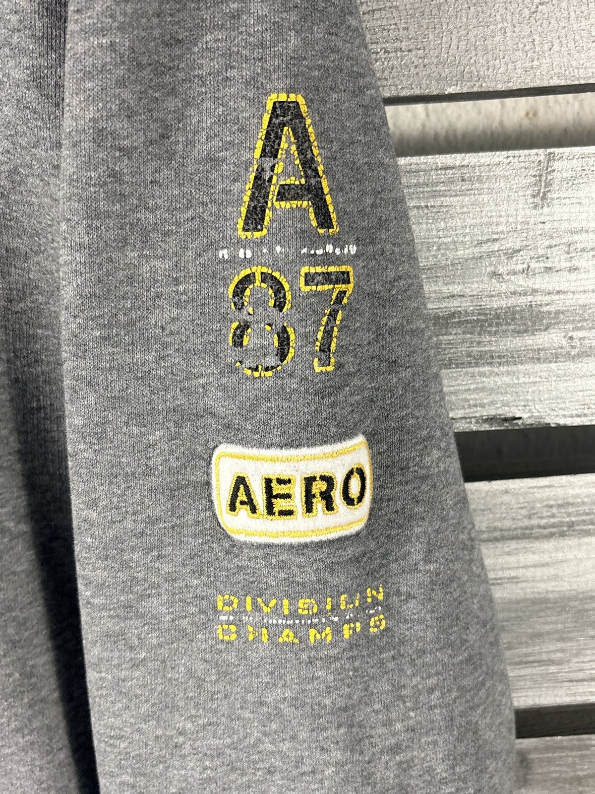 Aeropostale Vintage 90s AEROPOSTELE Hoodie Sweatshirt Mens M worn faded Size US M / EU 48-50 / 2 - 3 Thumbnail