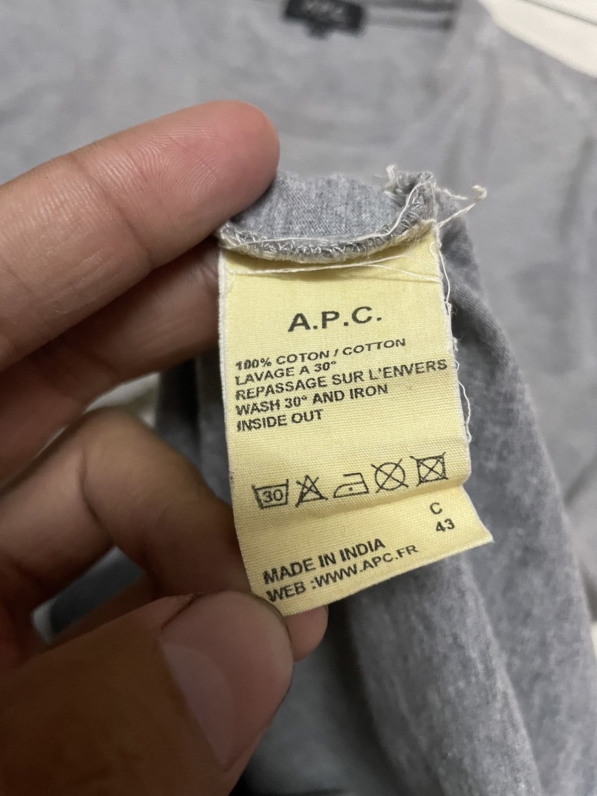 A.P.C. A.P.C. Rue De Fleurus Paris Gold Lion Size US S / EU 44-46 / 1 - 3 Thumbnail