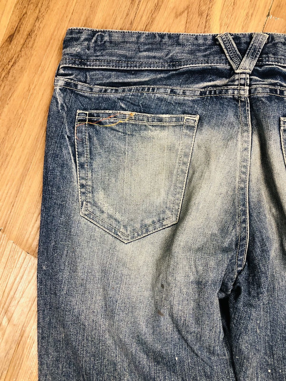 Vanquish Vanquish Gold Distressed Paint Splatter Denim (38) Size 35" - 17 Thumbnail