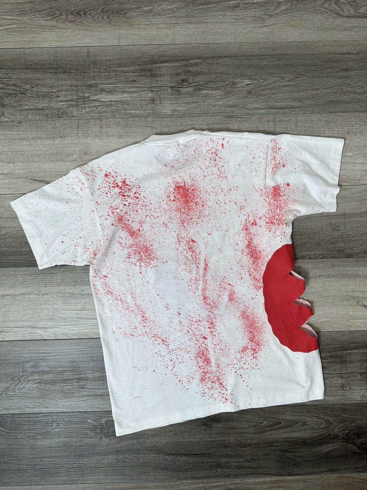 Vintage RARE Bloody Gulf Coast Shark Hunters Club Galveston Tee Size US L / EU 52-54 / 3 - 8 Thumbnail