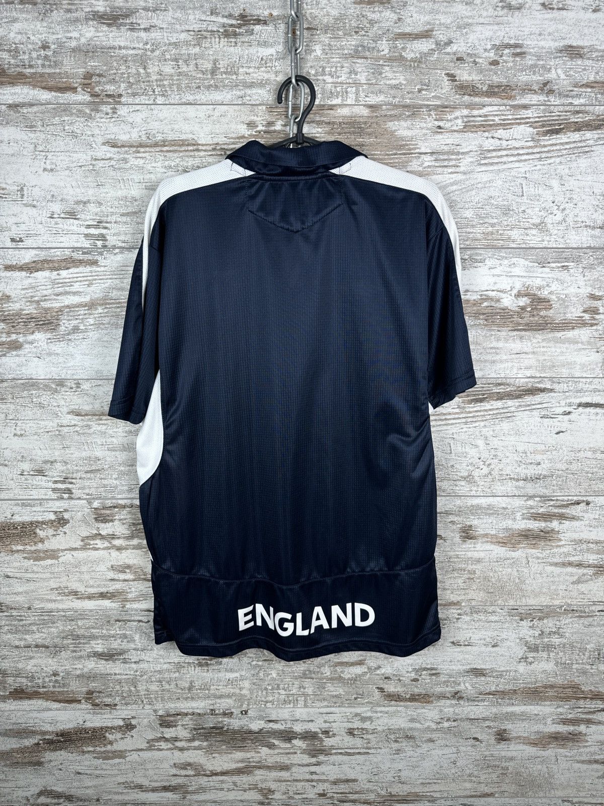 Umbro Mens Vintage Umbro England National Team T-shirt jersey Size US L / EU 52-54 / 3 - 13 Thumbnail