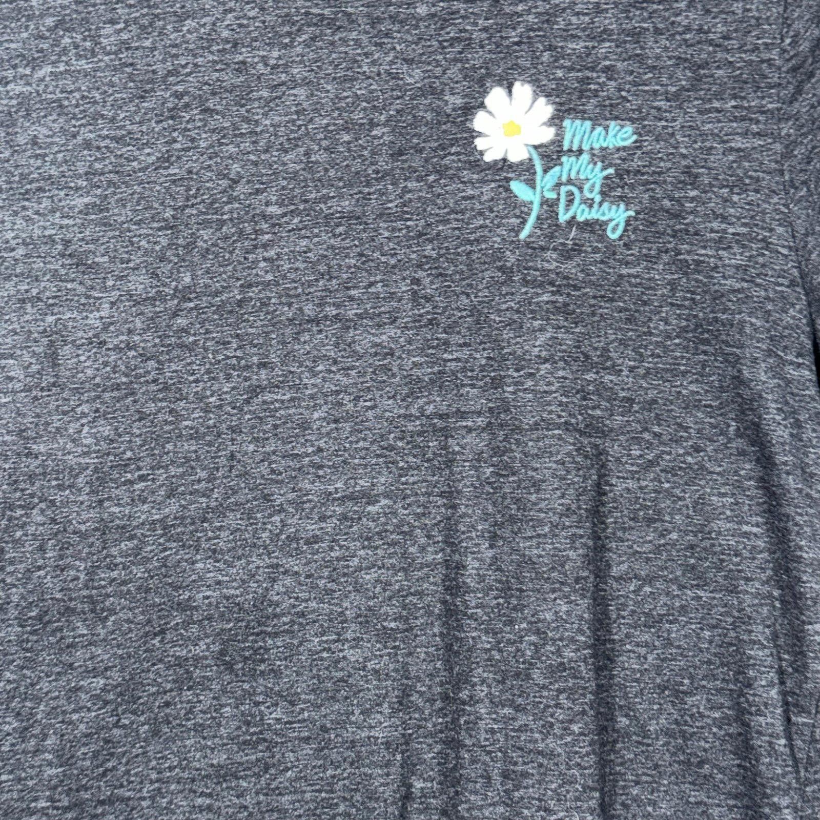 Old Navy Old Navy Medium Everywear Graphic T-Shirt - Make My Daisy Size M / US 6-8 / IT 42-44 - 2 Thumbnail