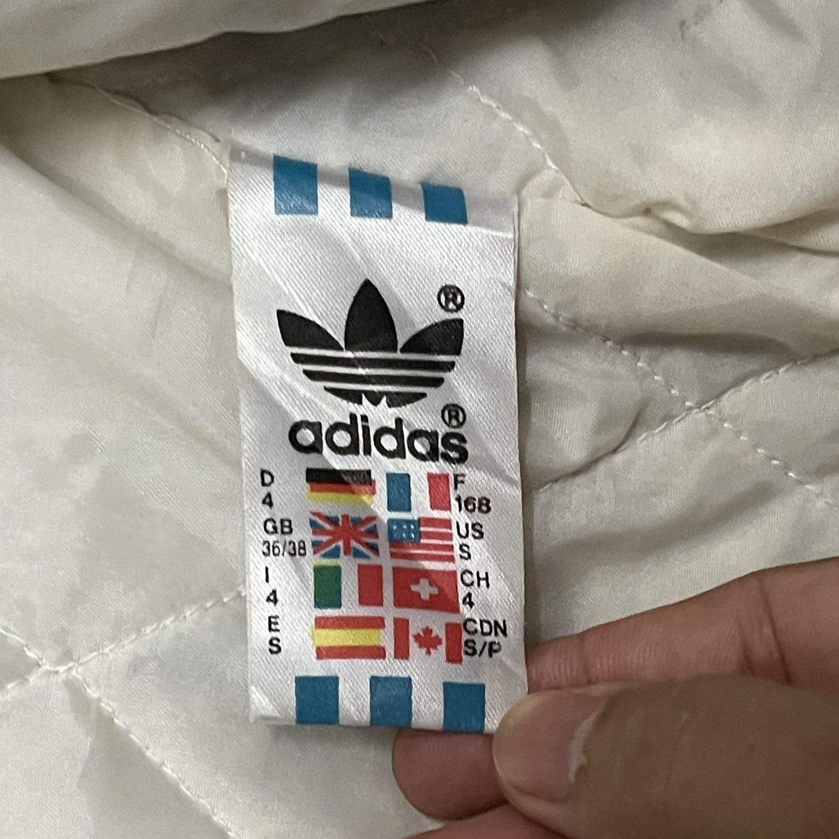 Adidas Vintage 90’s Adidas Hooded Zipper Jacket Size US M / EU 48-50 / 2 - 12 Thumbnail