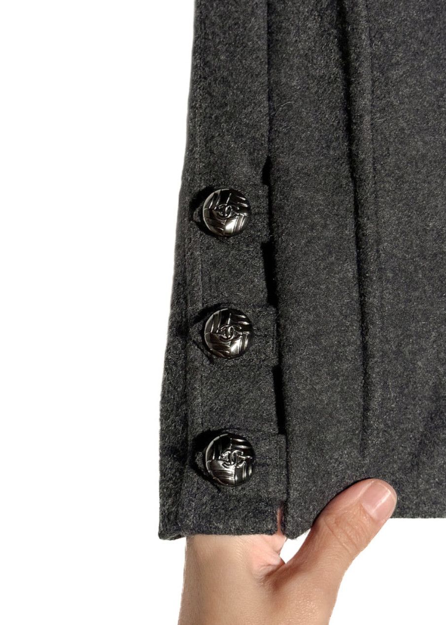 Chanel Chanel FW11 Charcoal Flannel Button Accent Mini Skirt Size 27" / US 4 / IT 40 - 4 Thumbnail