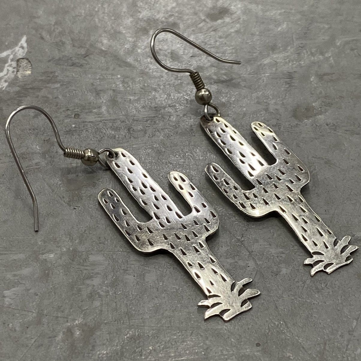 Kapital × Vintage Vtg 70s Sterling Silver Navajo Cactus Stamped Earrings Boho Size ONE SIZE - 1 Thumbnail