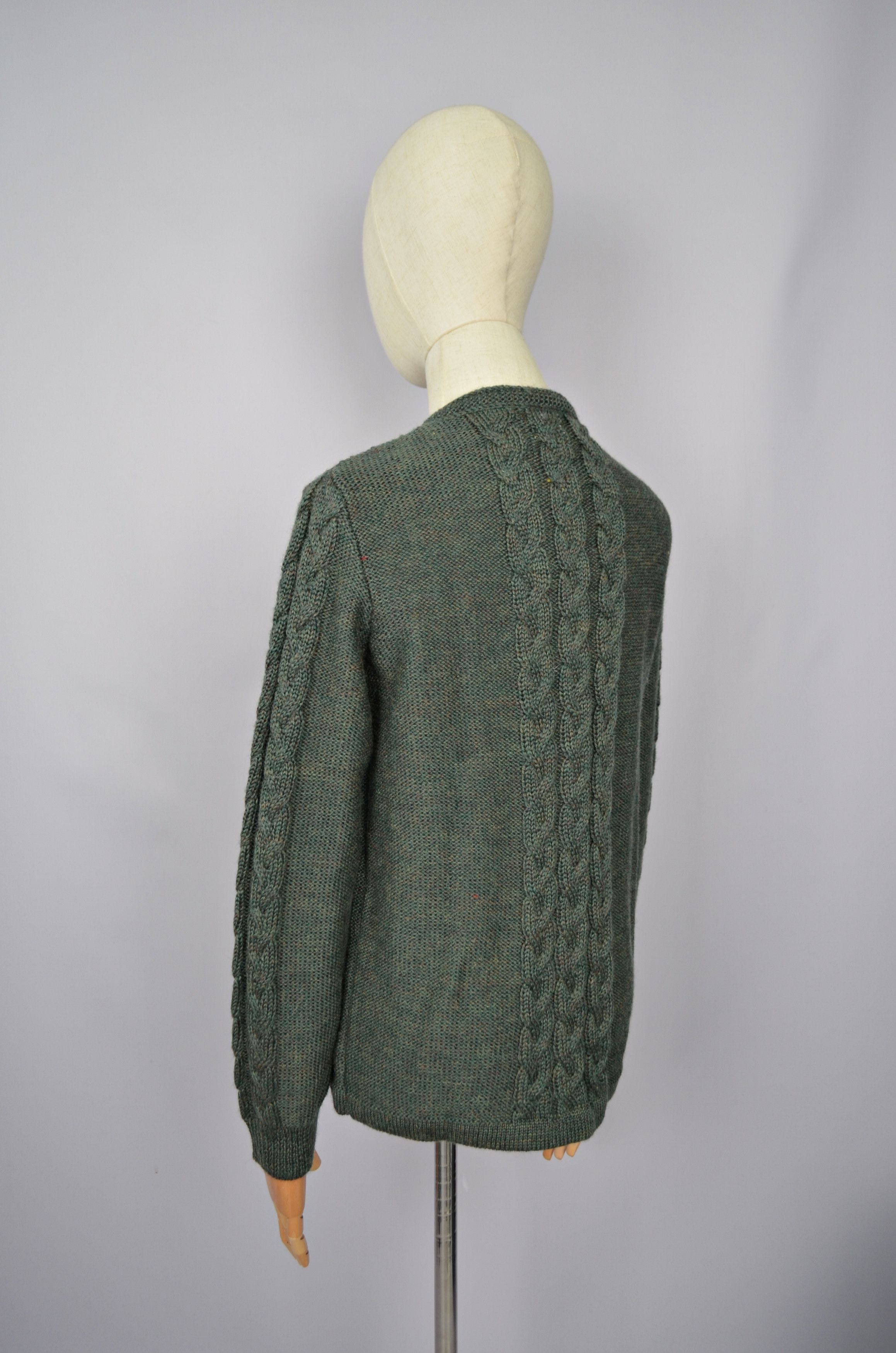 Designer Munrospun Cableknit Cardigan Size S Moss Green Pure New Wool Size S / US 4 / IT 40 - 6 Thumbnail