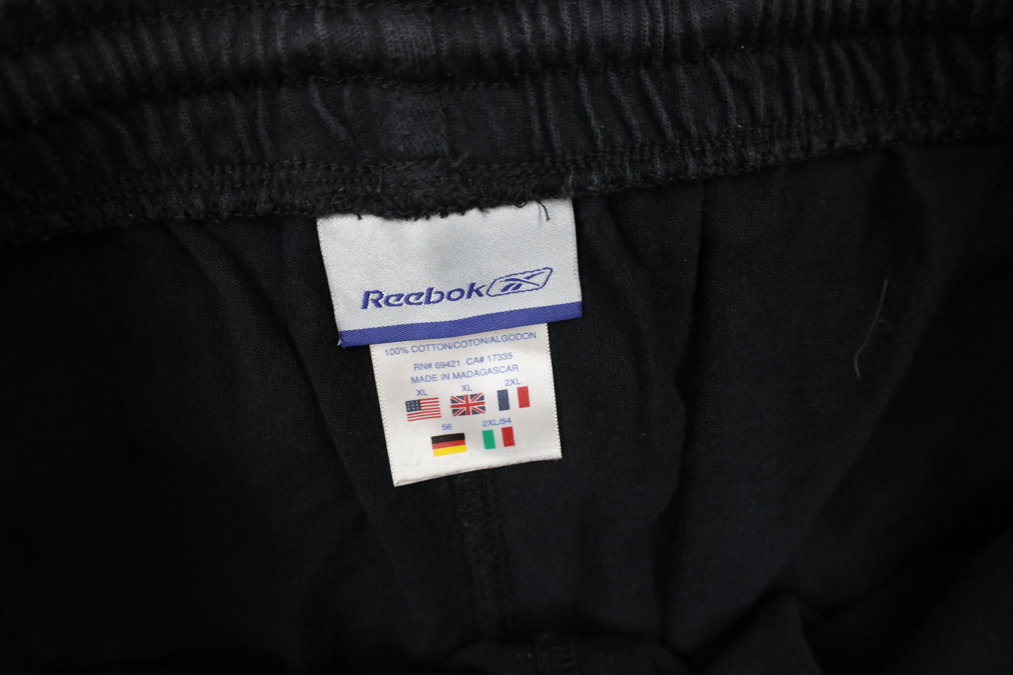 Reebok Vintage 90s Reebok Logo Above Knee Shorts Black Cotton Size US 36 / EU 52 - 7 Thumbnail