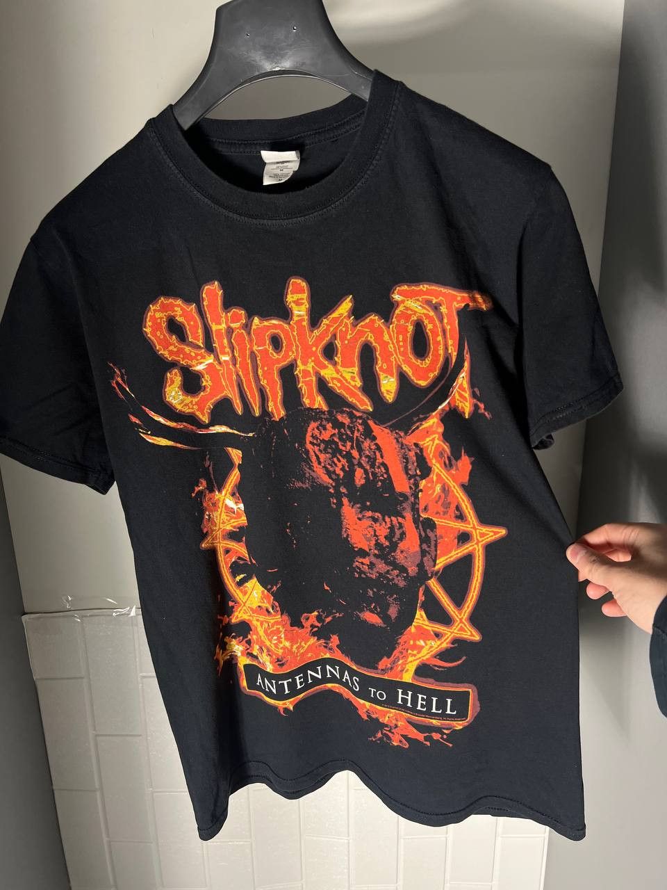 Band Tees VINTAGE SLIPKNOT WORLD TOUR ROCK T-SHIRT METAL PUNK Y2K 90s Size US M / EU 48-50 / 2 - 2 Thumbnail