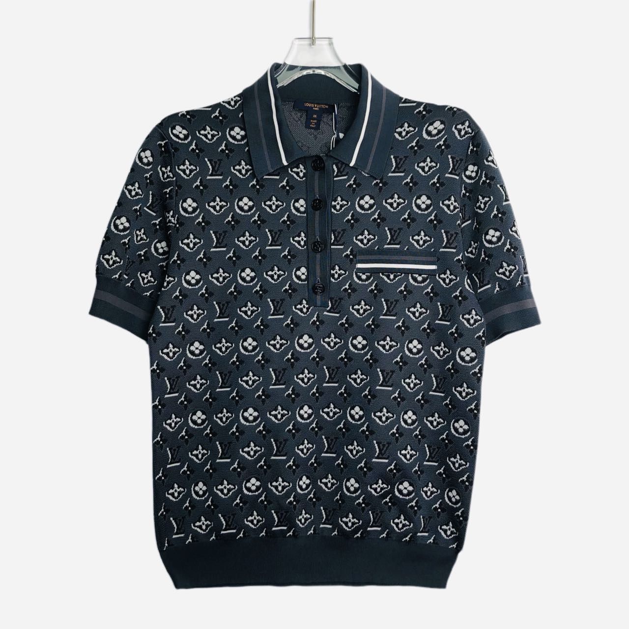Louis Vuitton Louis Vuitton Monogram Silk Short Sleeve Polo Shirt K26WX Size M / US 6-8 / IT 42-44 - 1 Thumbnail