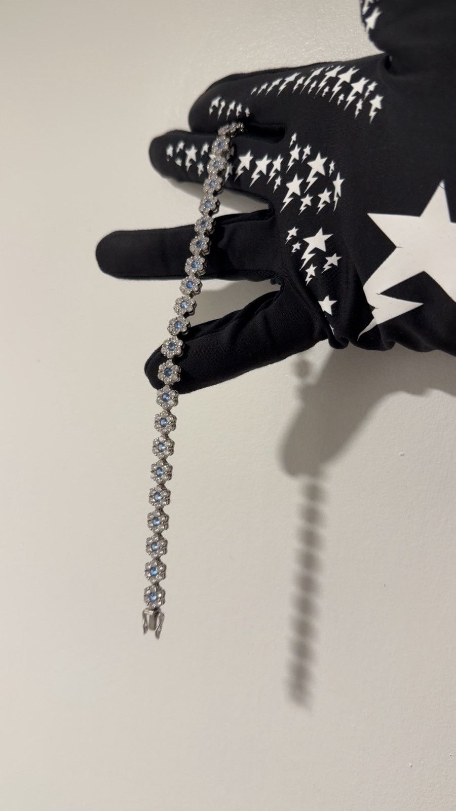 Other AW23 8" Hatton Labs Aqua Daisy Tennis Bracelet Size ONE SIZE - 5 Thumbnail