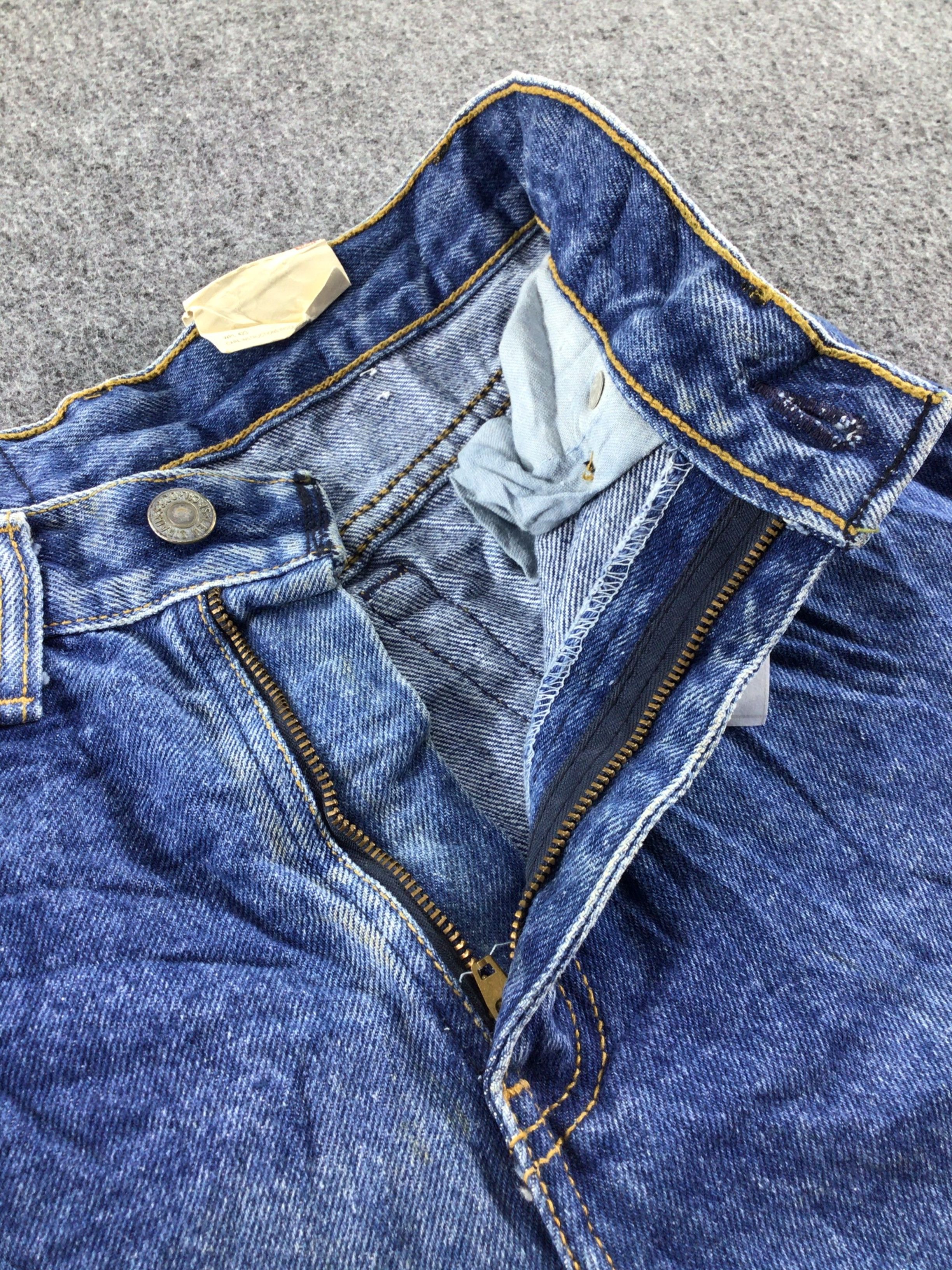 Levi's W24 90s Vintage Levis 505 Jeans-J630 Size US 26 / EU 42 - 7 Thumbnail