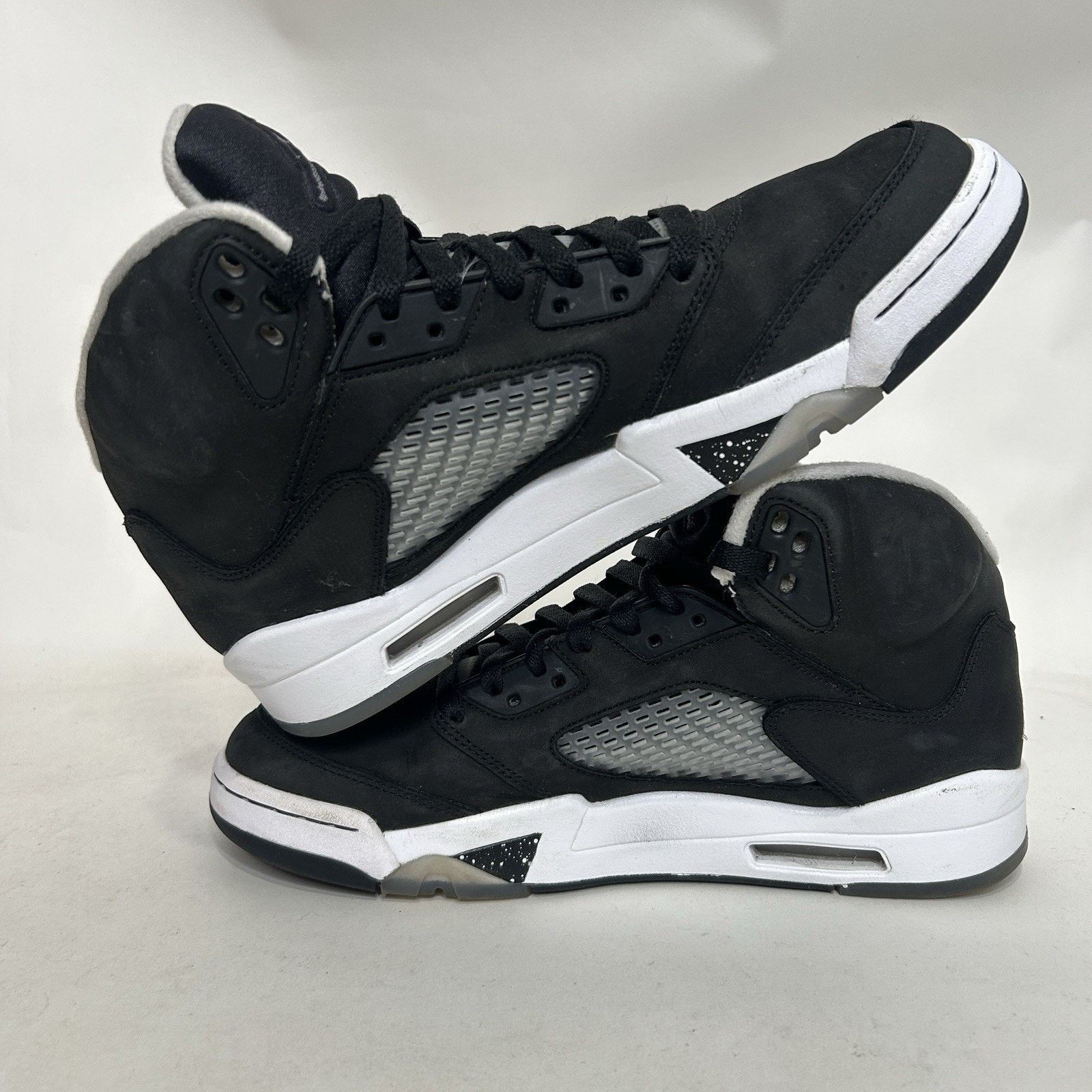 Jordan Brand Nike Air Jordan 5 Retro OG “Moonlight/Oreo” (2021) Size US 9 / EU 42 - 3 Thumbnail