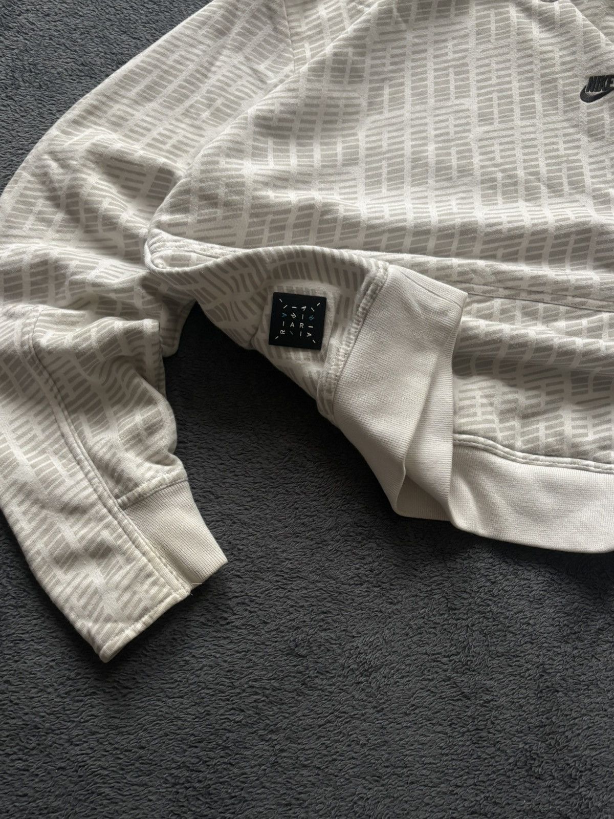 Nike 00s Vintage Nike Oversized Monogram Logo Oversized Hoodie Size US S / EU 44-46 / 1 - 4 Thumbnail