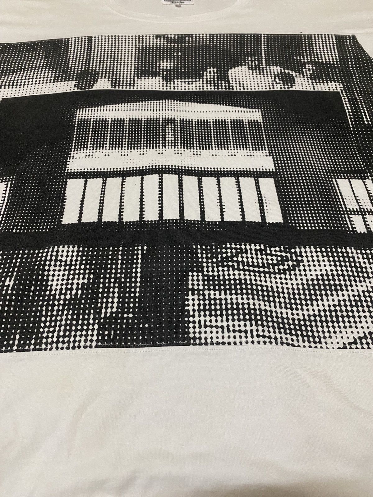 Cav Empt Cav Empt Overprint Distinctive Graphic Distressed T Shirt Size US XL / EU 56 / 4 - 4 Thumbnail