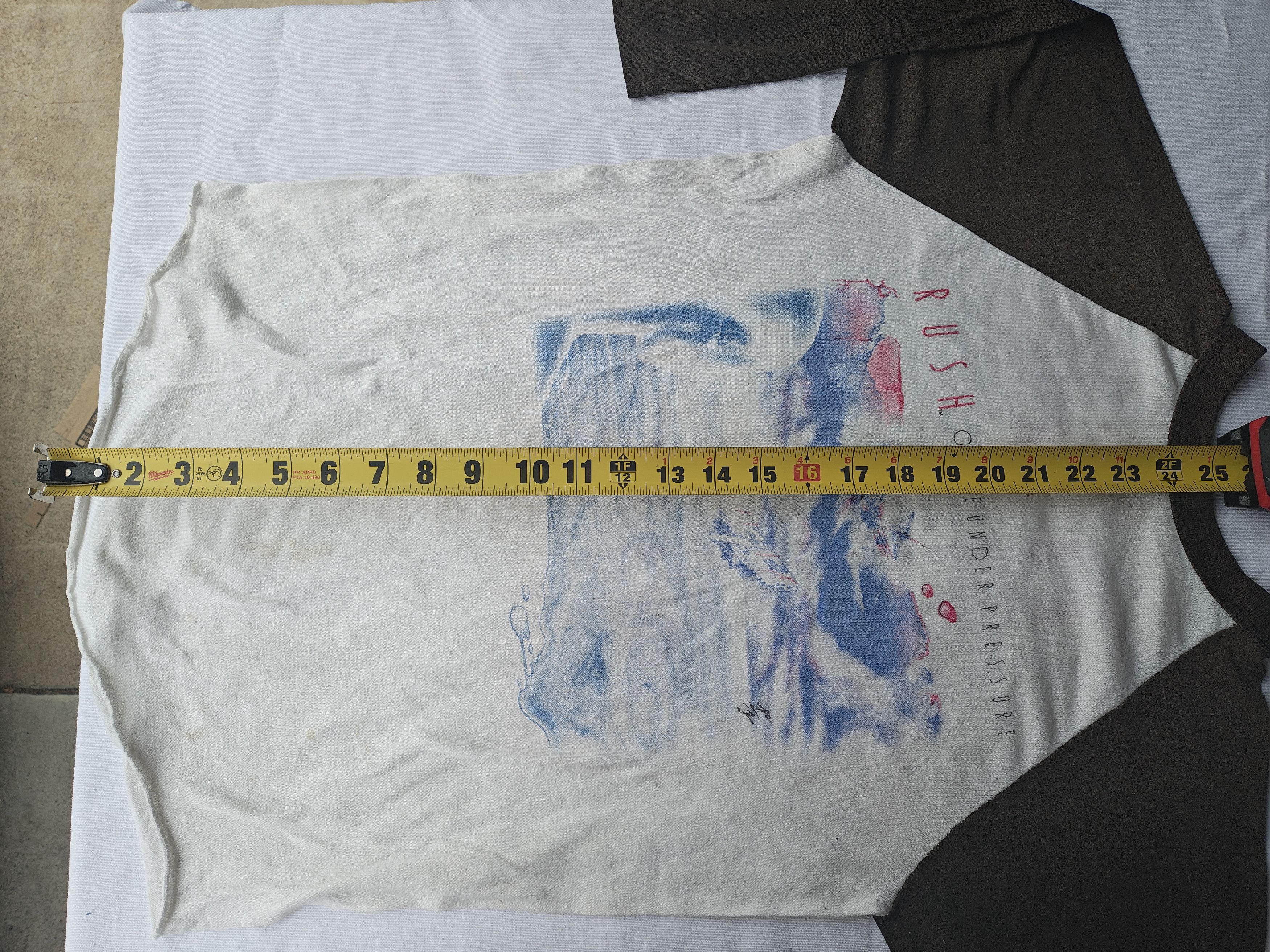 Vintage 1984 RUSH Tour Raglan - MSG NYC - Original Owner - M Size US M / EU 48-50 / 2 - 4 Thumbnail
