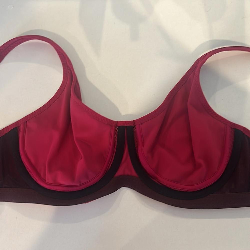 Lululemon Lululemon Boob Wired Mesh Bra Bumble Berry 32D Size ONE SIZE - 7 Thumbnail