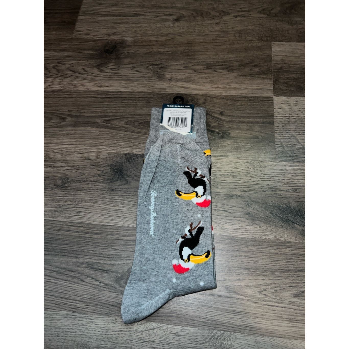 Tommy Bahama Tommy Bahama Men’s Fine Hosiery Grey Toucans Christmas Socks Size ONE SIZE - 4 Thumbnail