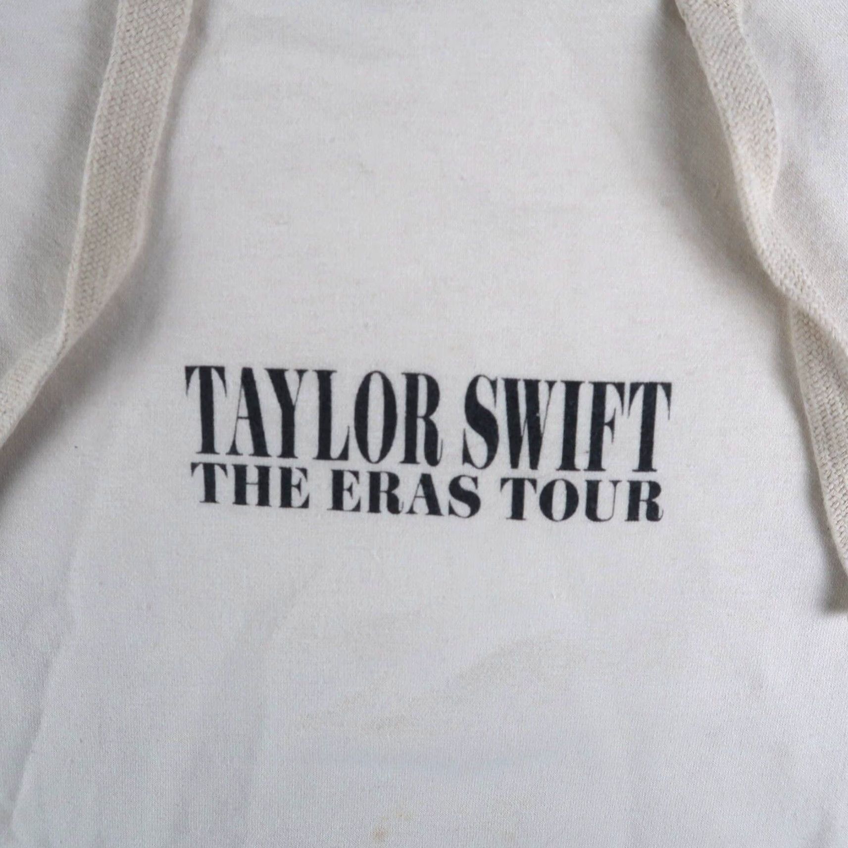 Vintage Taylor Swift The Eras Tour Exclusive Cream Sweatshirt Hoodie Women Size L Large Womens Size L / US 10 / IT 46 - 3 Thumbnail